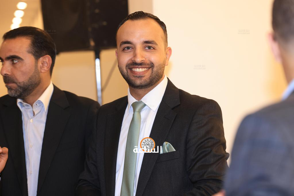 Madar Al-Saa Images 0.8949406464167473