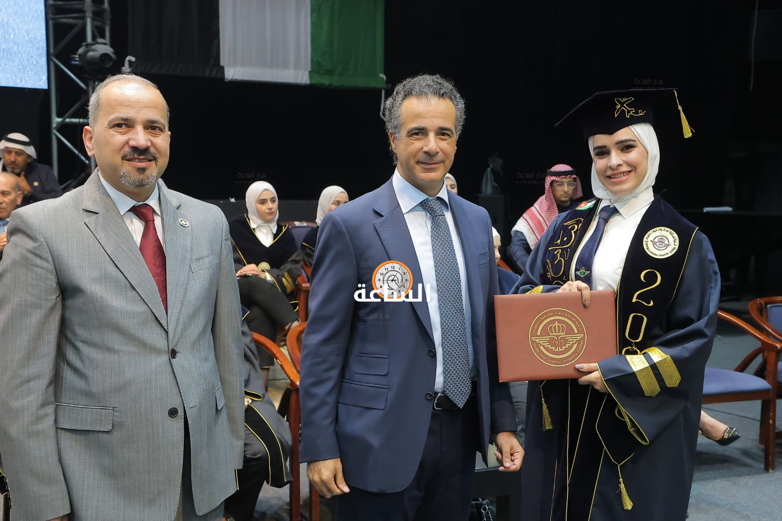 Madar Al-Saa Images 0.5018561760303885