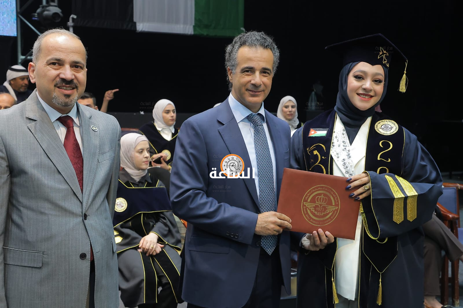 Madar Al-Saa Images 0.4741694732445342