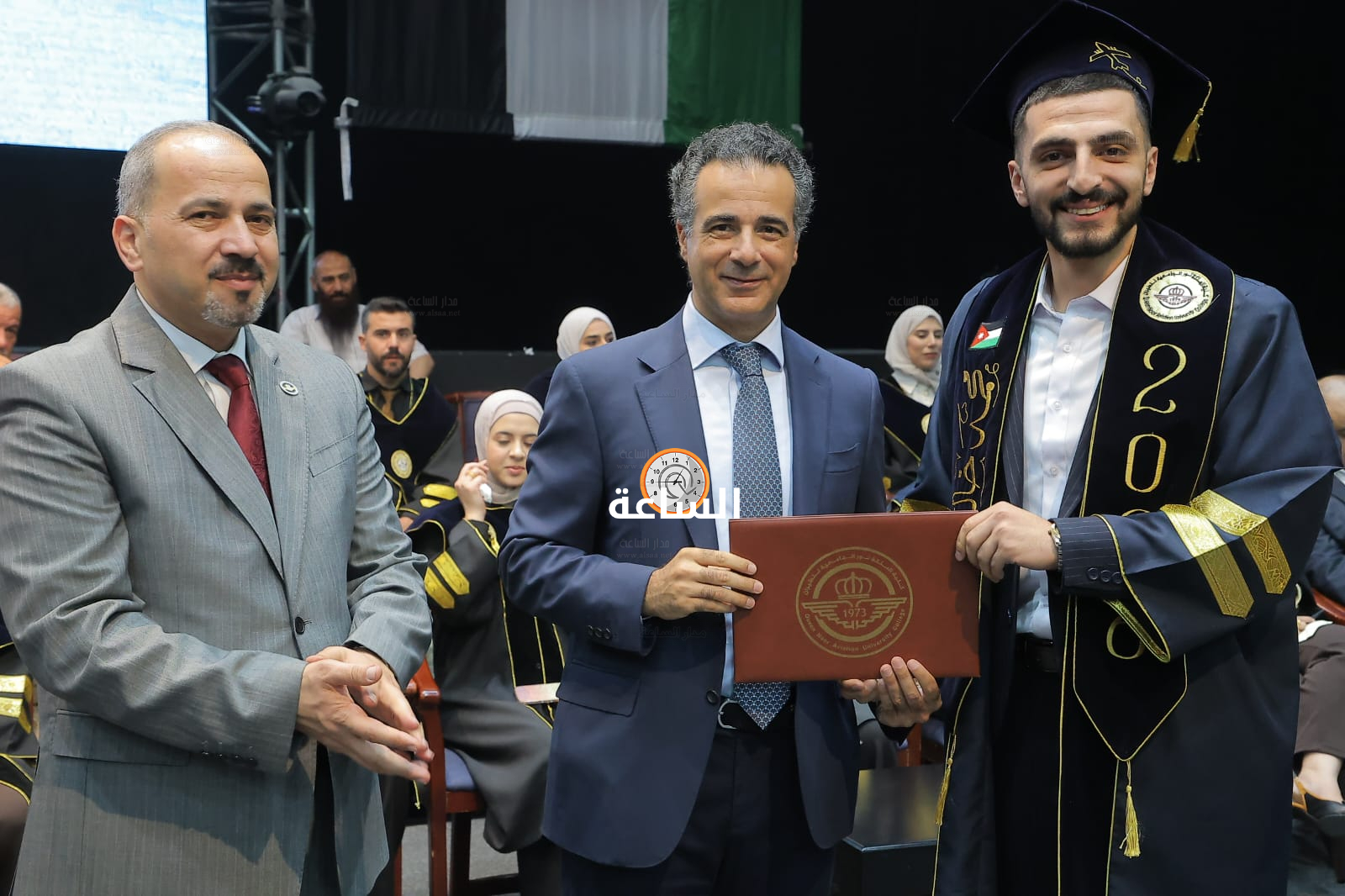 Madar Al-Saa Images 0.450544332933424