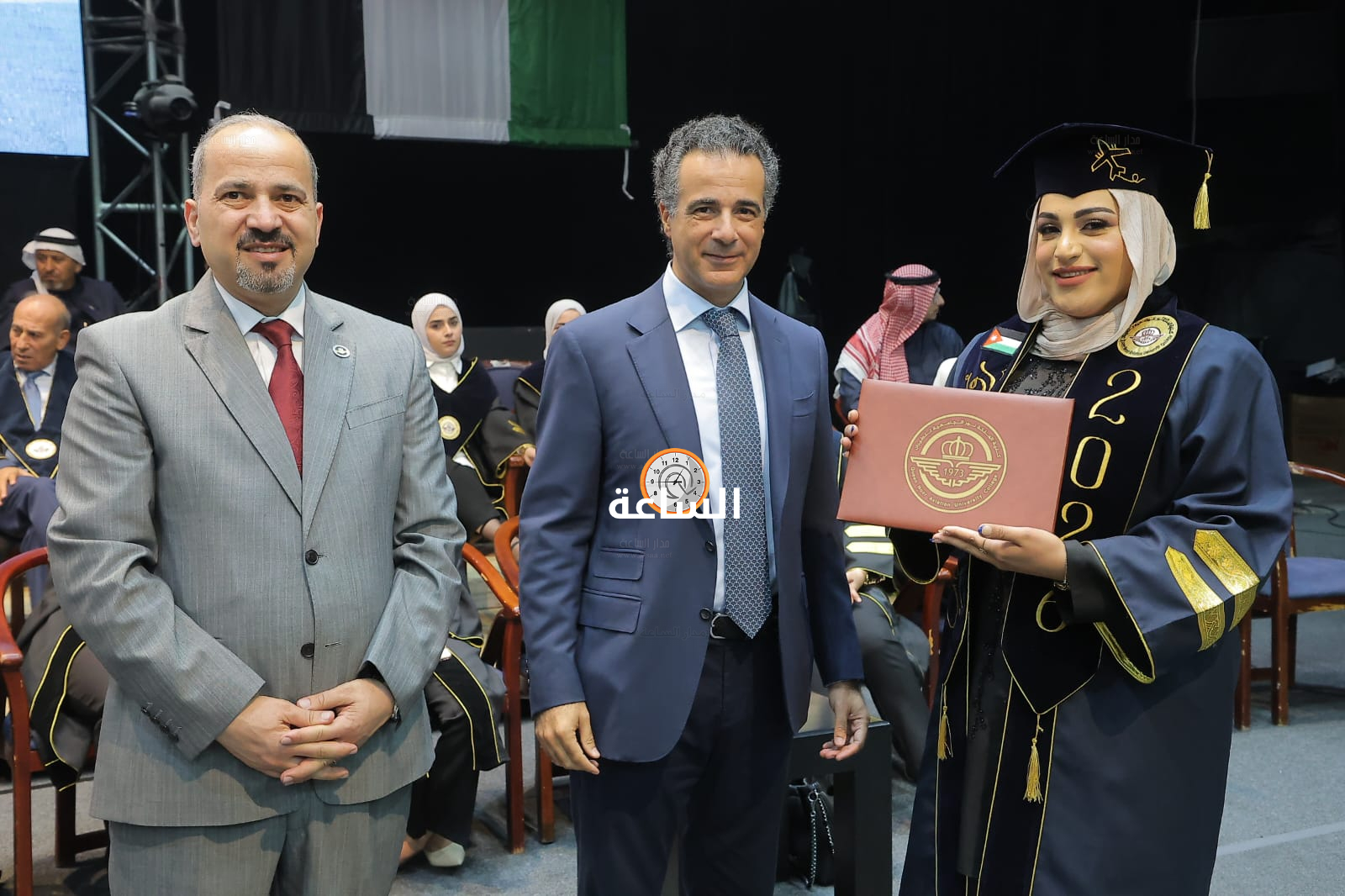 Madar Al-Saa Images 0.8859528855617249