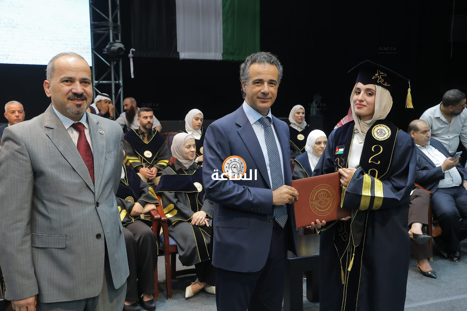 Madar Al-Saa Images 0.4688461994577119