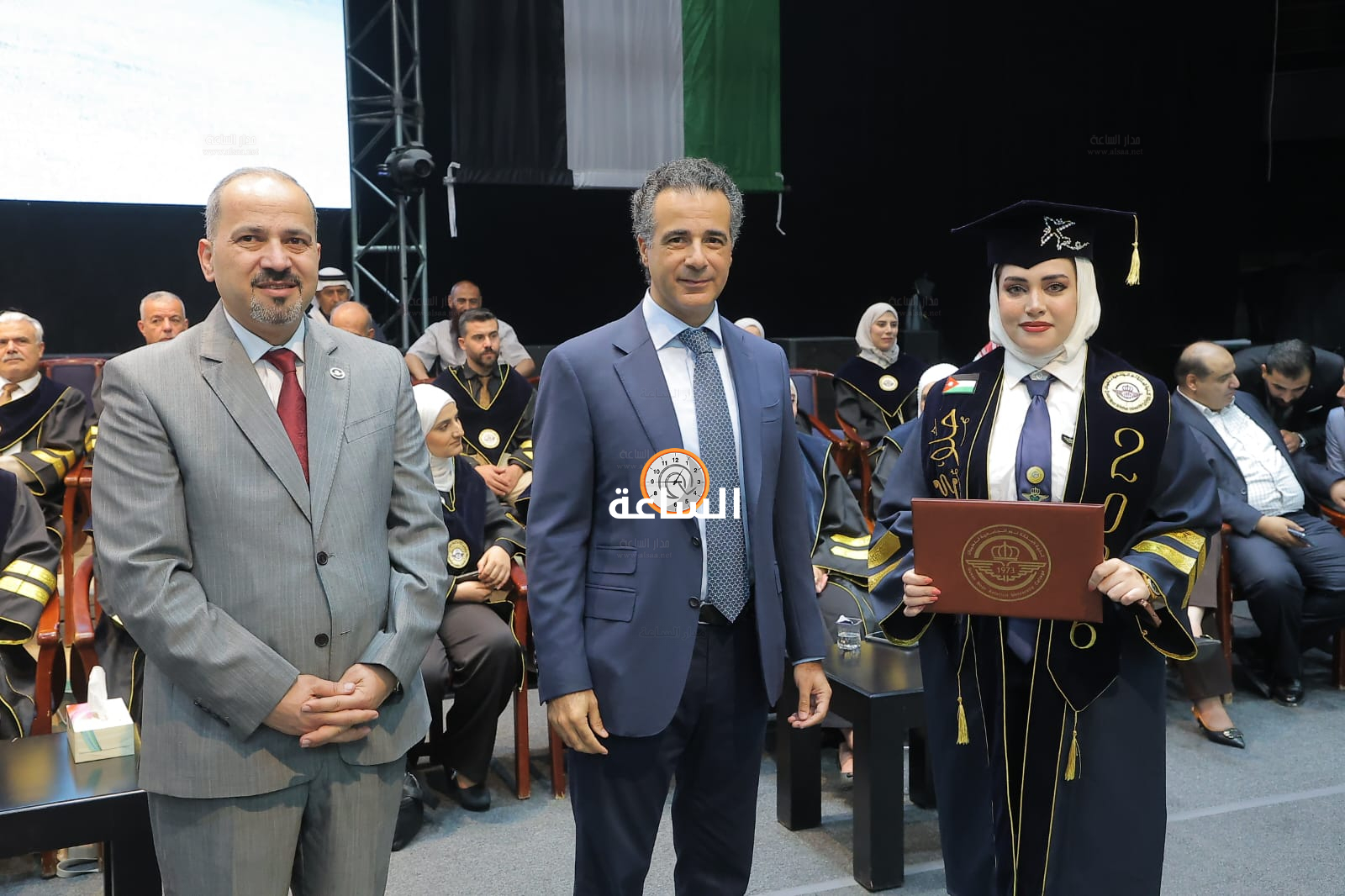 Madar Al-Saa Images 0.04997430319910634