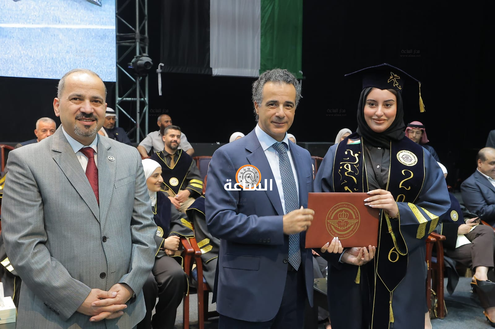 Madar Al-Saa Images 0.23657914321835405