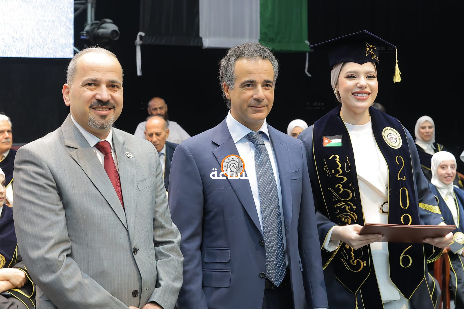 Madar Al-Saa Images 0.561805018328351