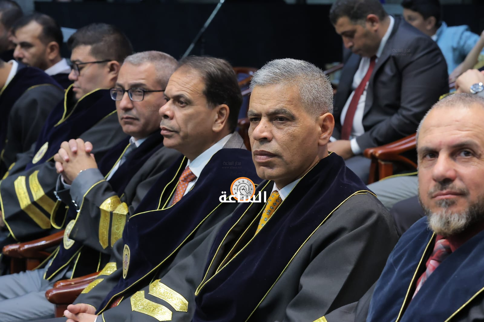 Madar Al-Saa Images 0.8421089593805945
