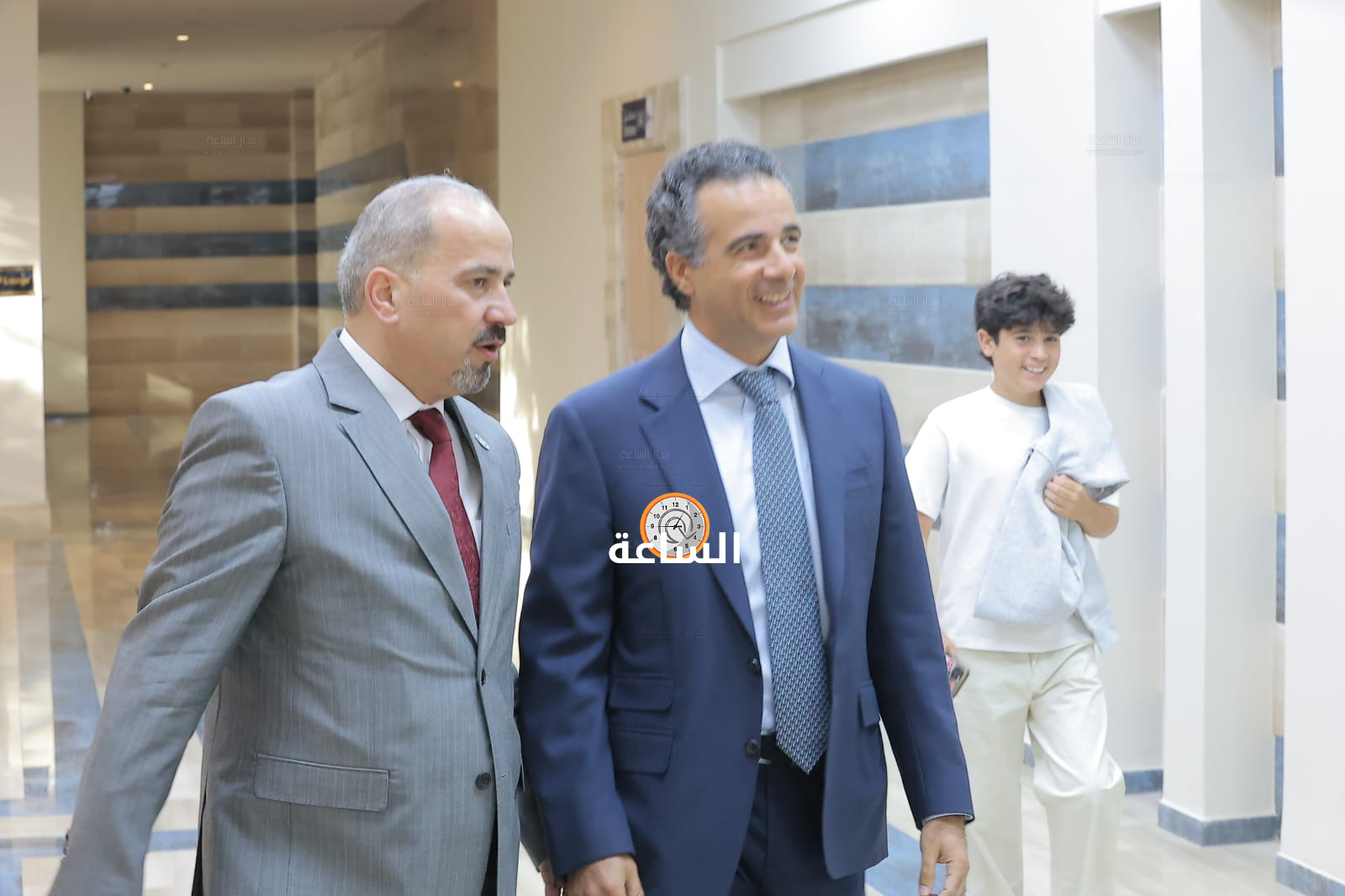 Madar Al-Saa Images 0.7523497658871495