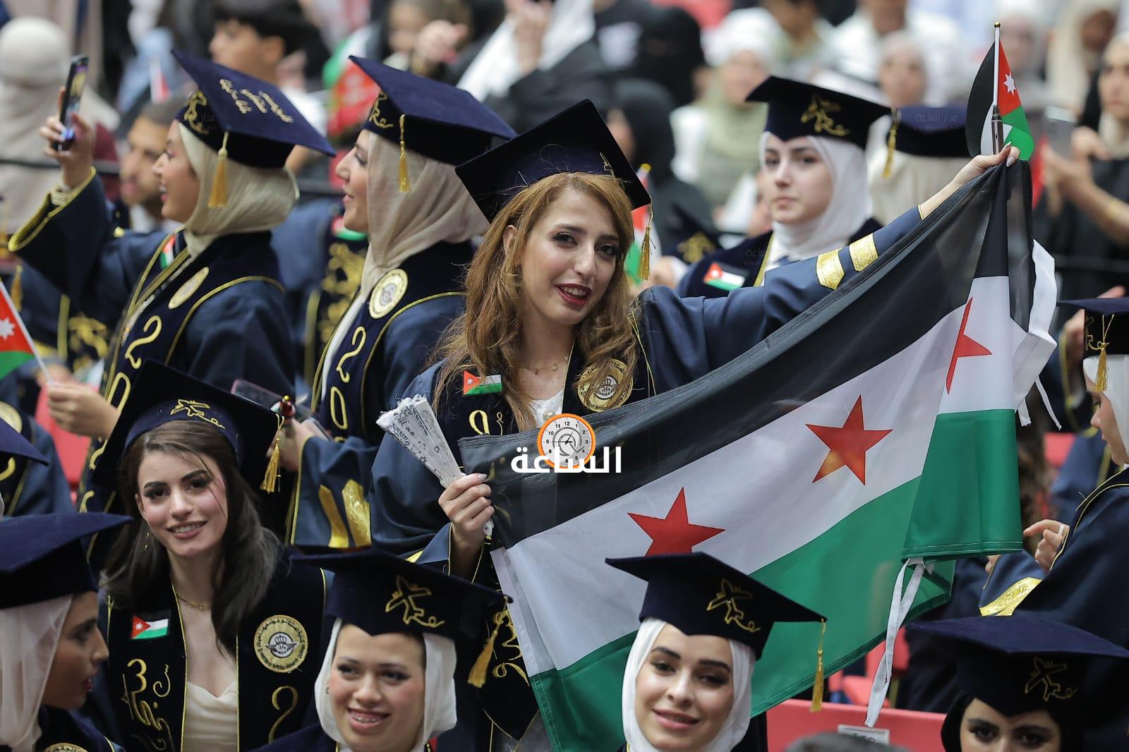 Madar Al-Saa Images 0.6042544511215814