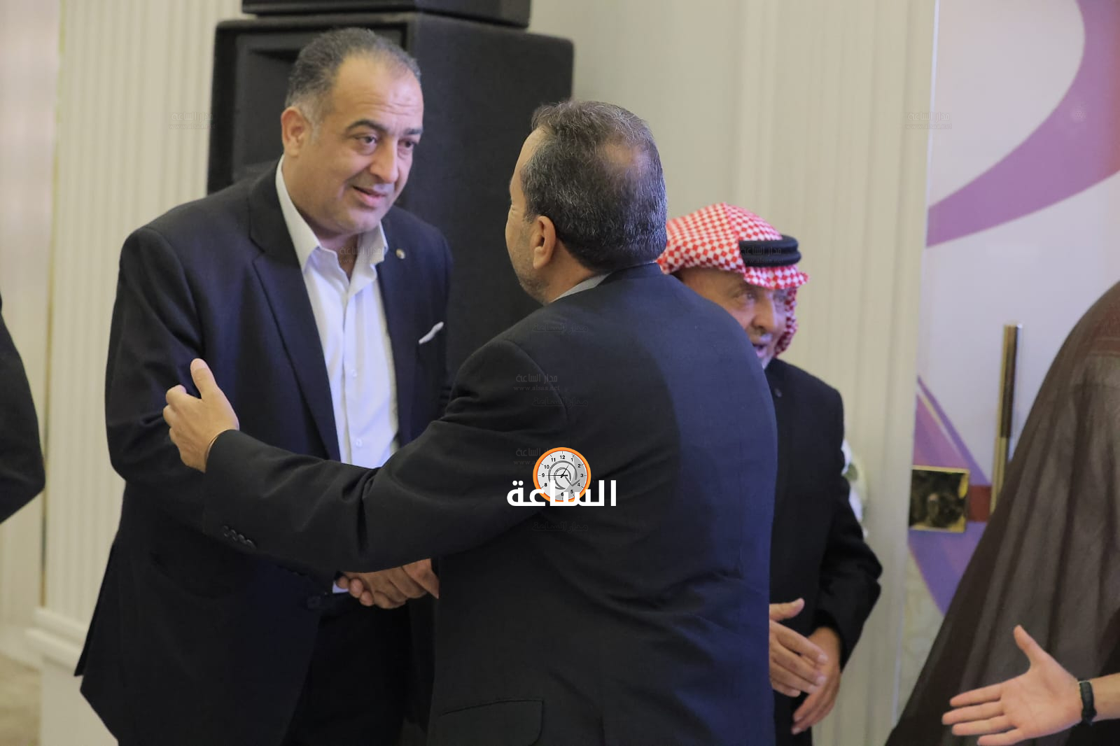 Madar Al-Saa Images 0.9929372460165263