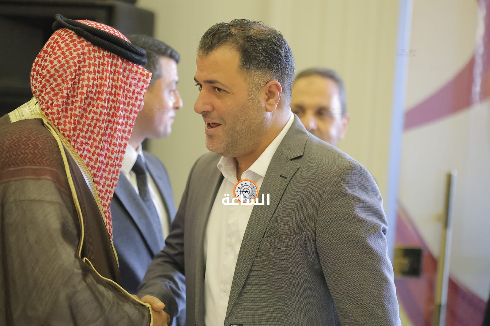 Madar Al-Saa Images 0.5622890066681709
