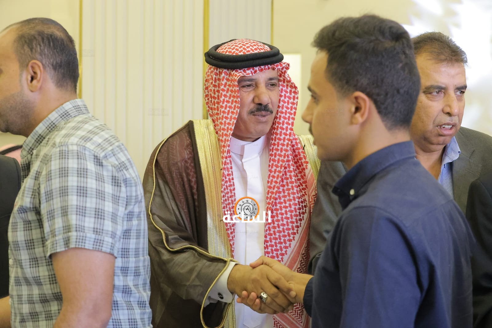 Madar Al-Saa Images 0.88135072826147