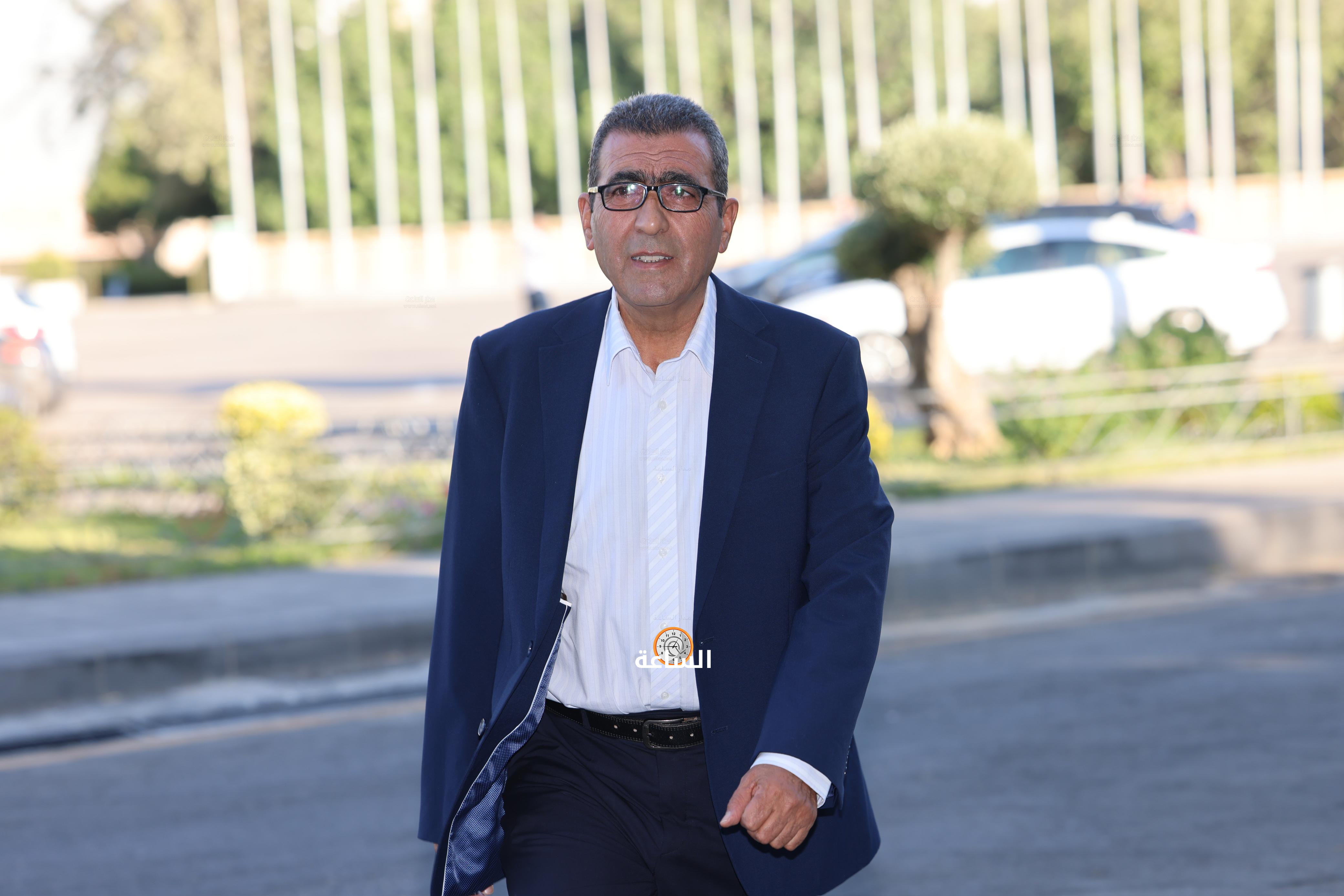 Madar Al-Saa Images 0.5868084721552351