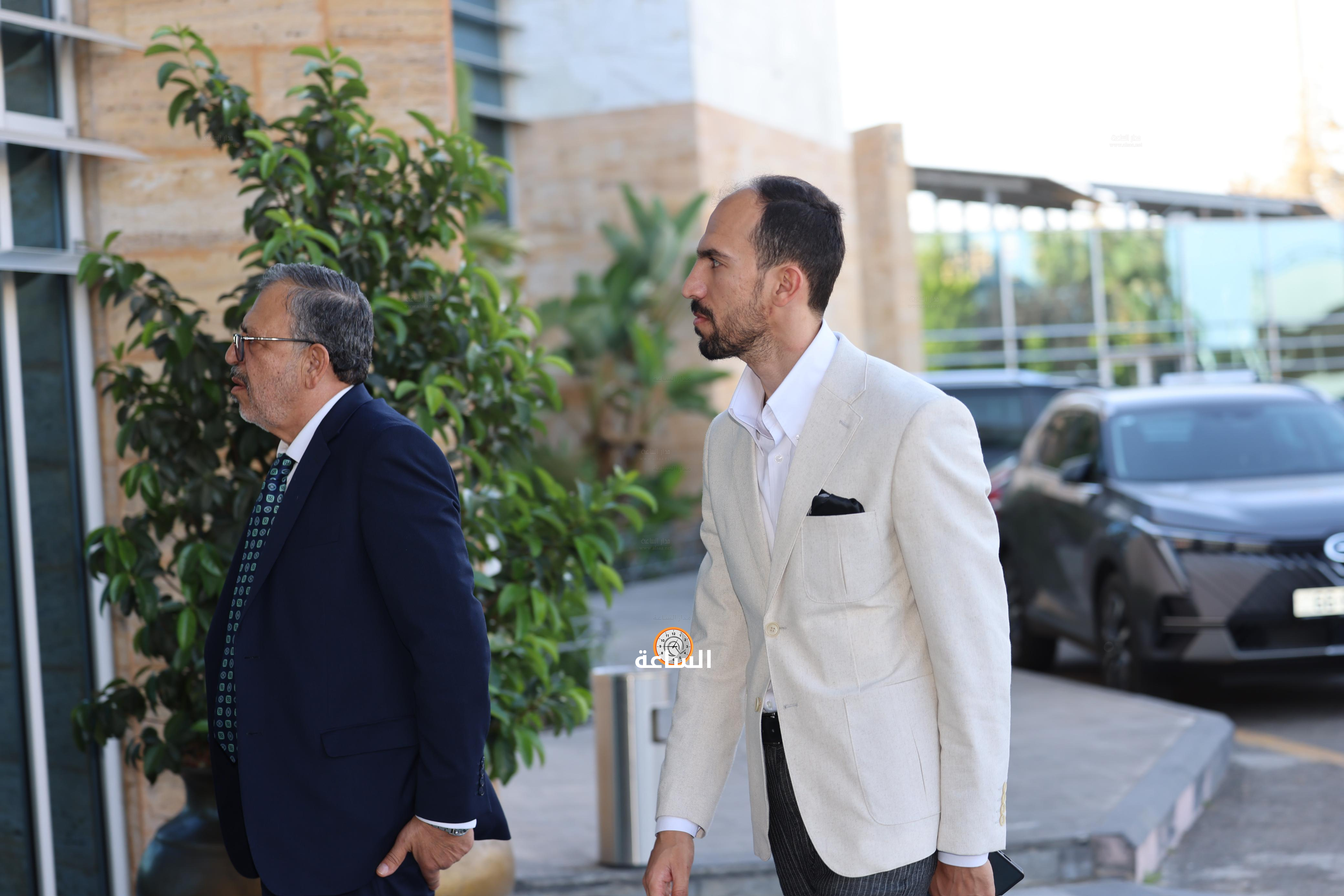 Madar Al-Saa Images 0.2193125149734274