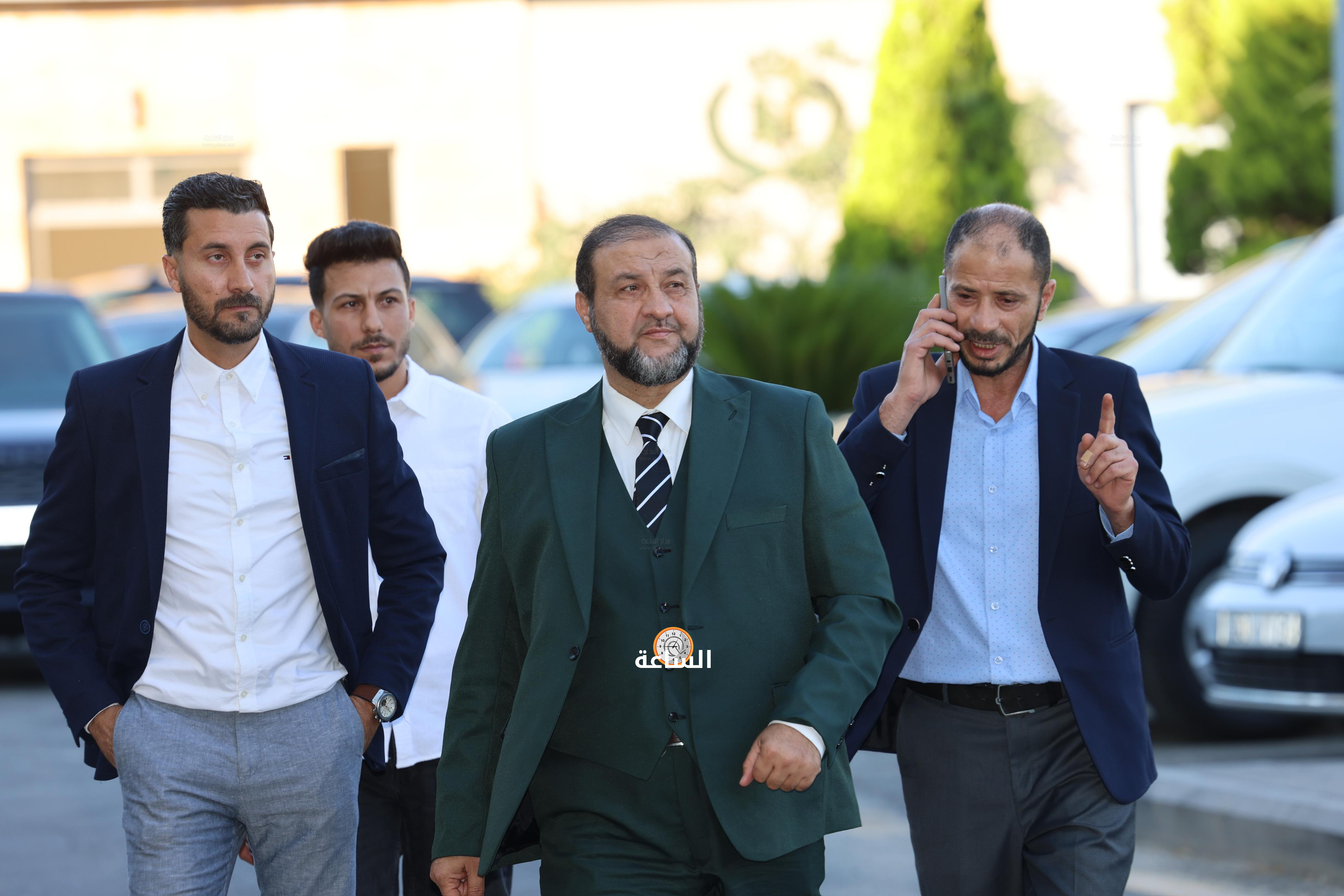 Madar Al-Saa Images 0.6671568314066337