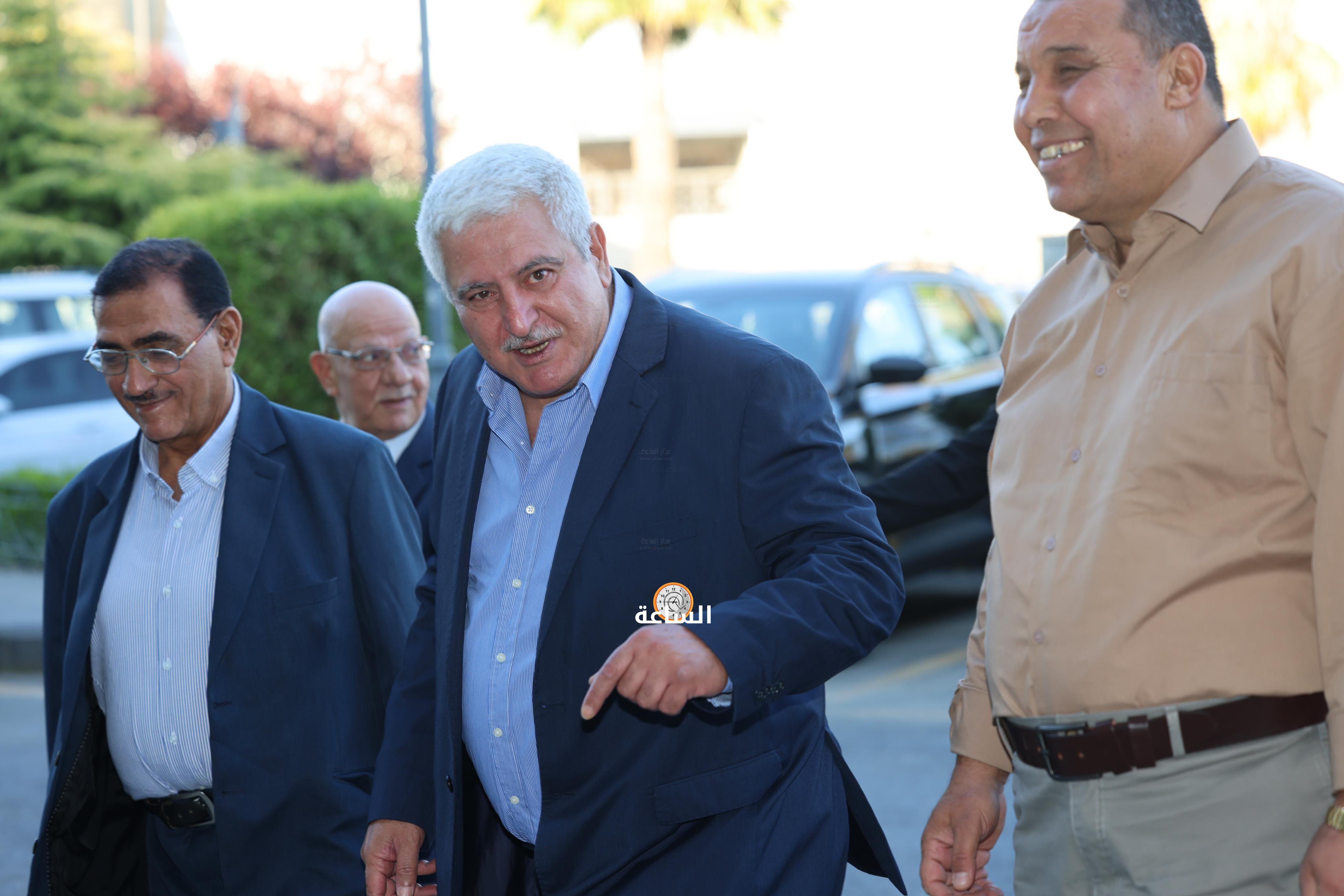 Madar Al-Saa Images 0.1888924246402156