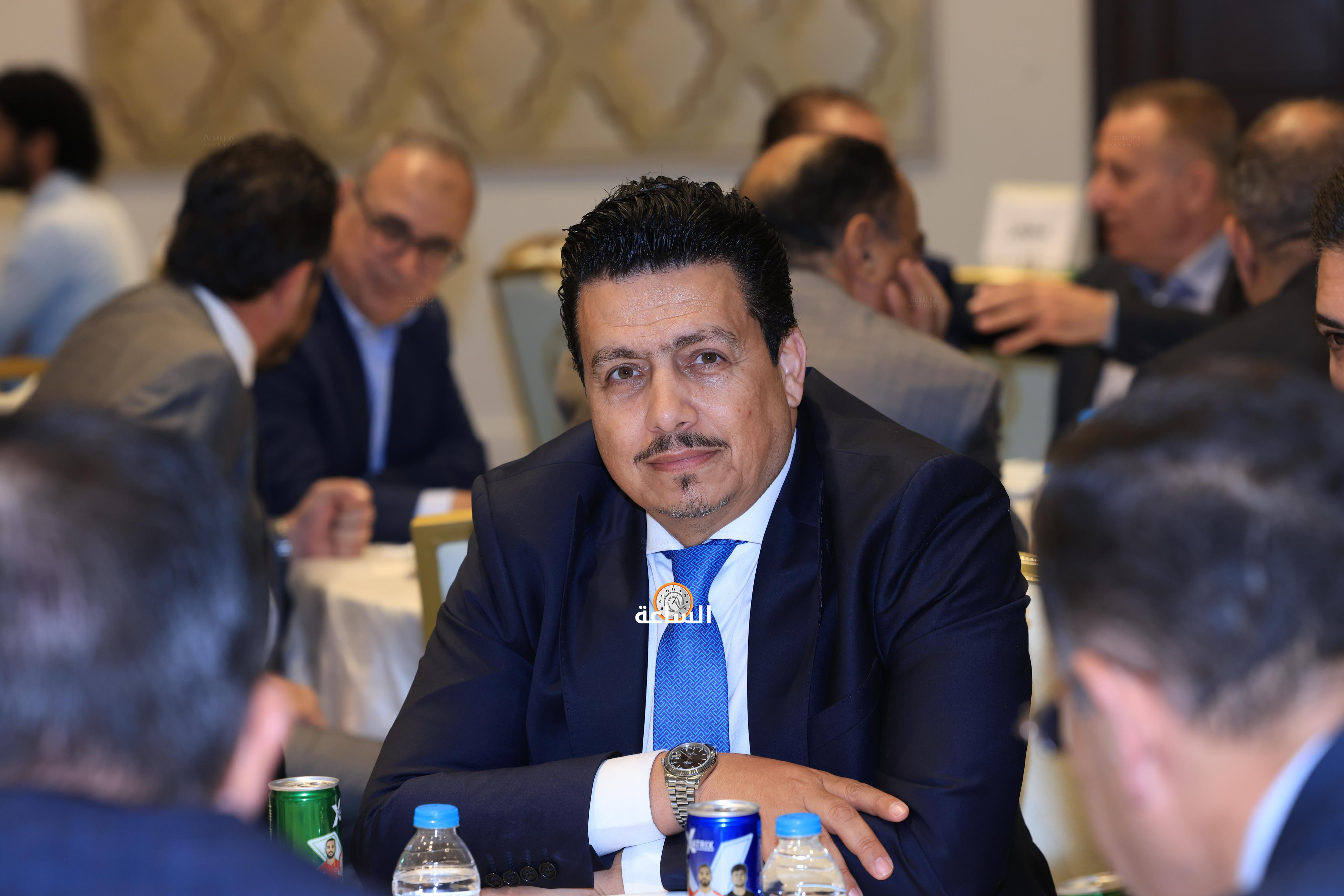 Madar Al-Saa Images 0.5571629551088995