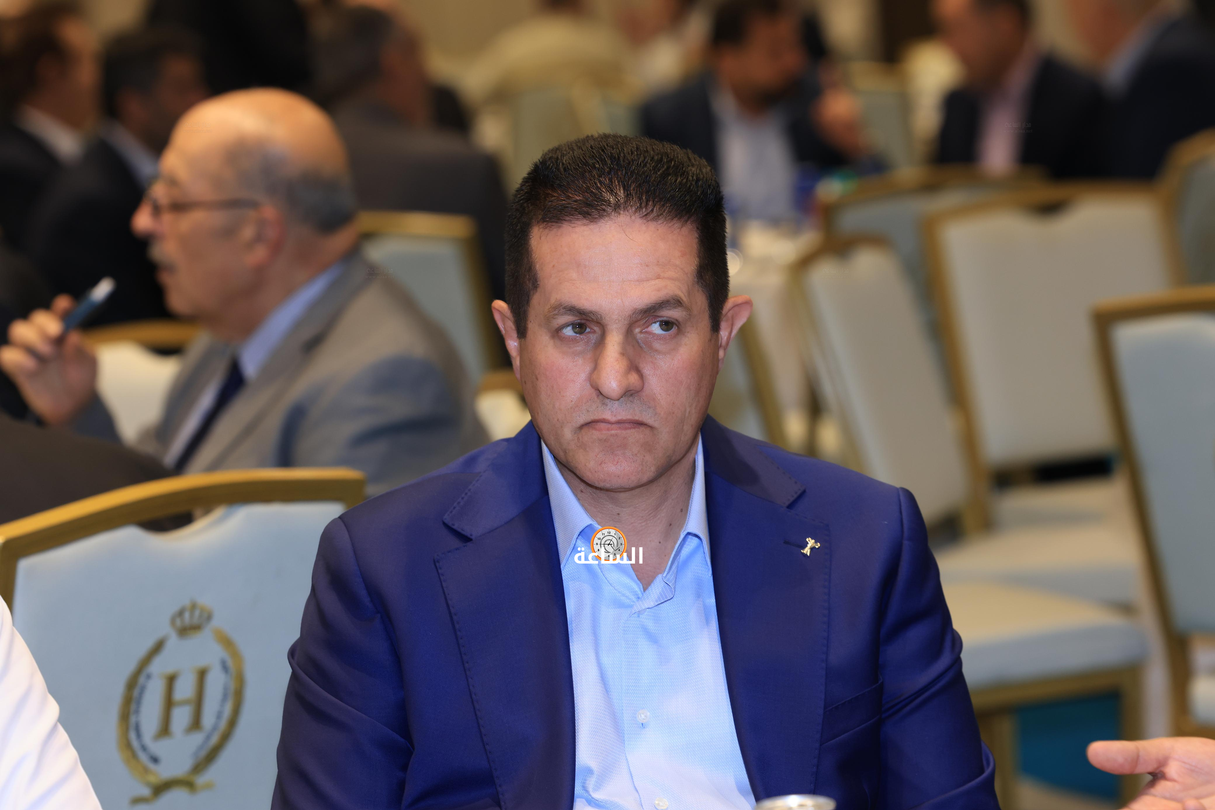 Madar Al-Saa Images 0.34404418789606317