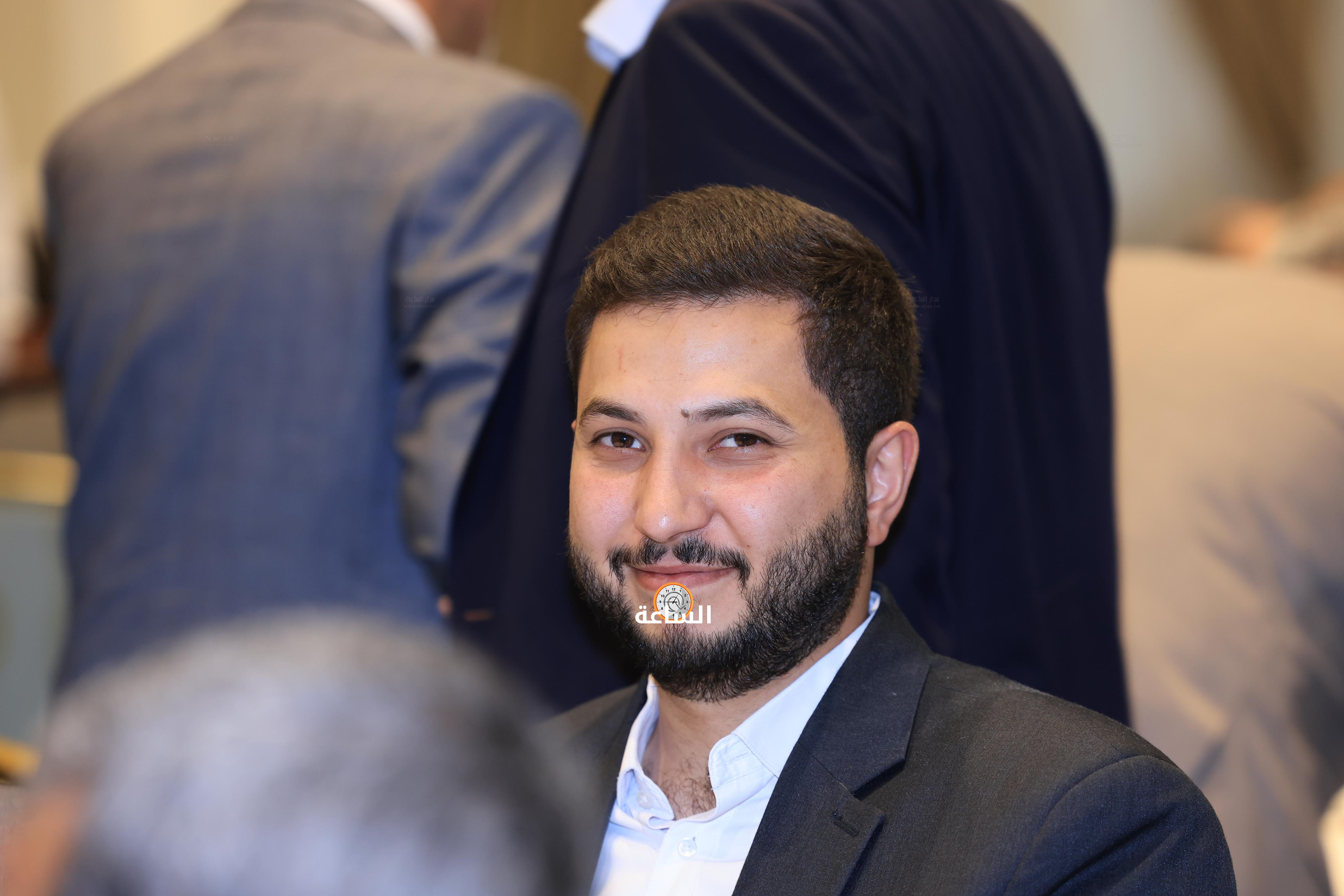 Madar Al-Saa Images 0.032652621862584996