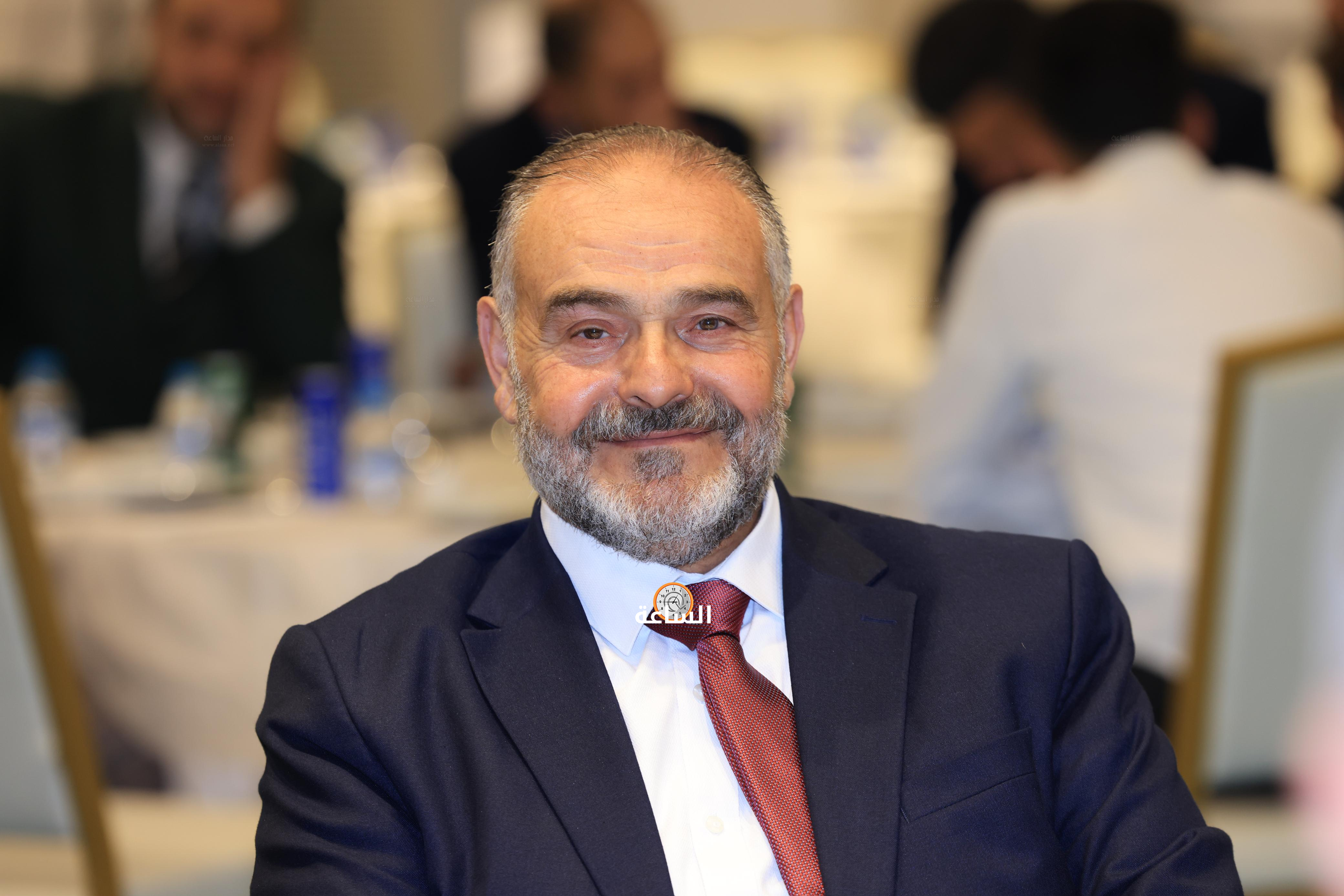 Madar Al-Saa Images 0.7707340123557337