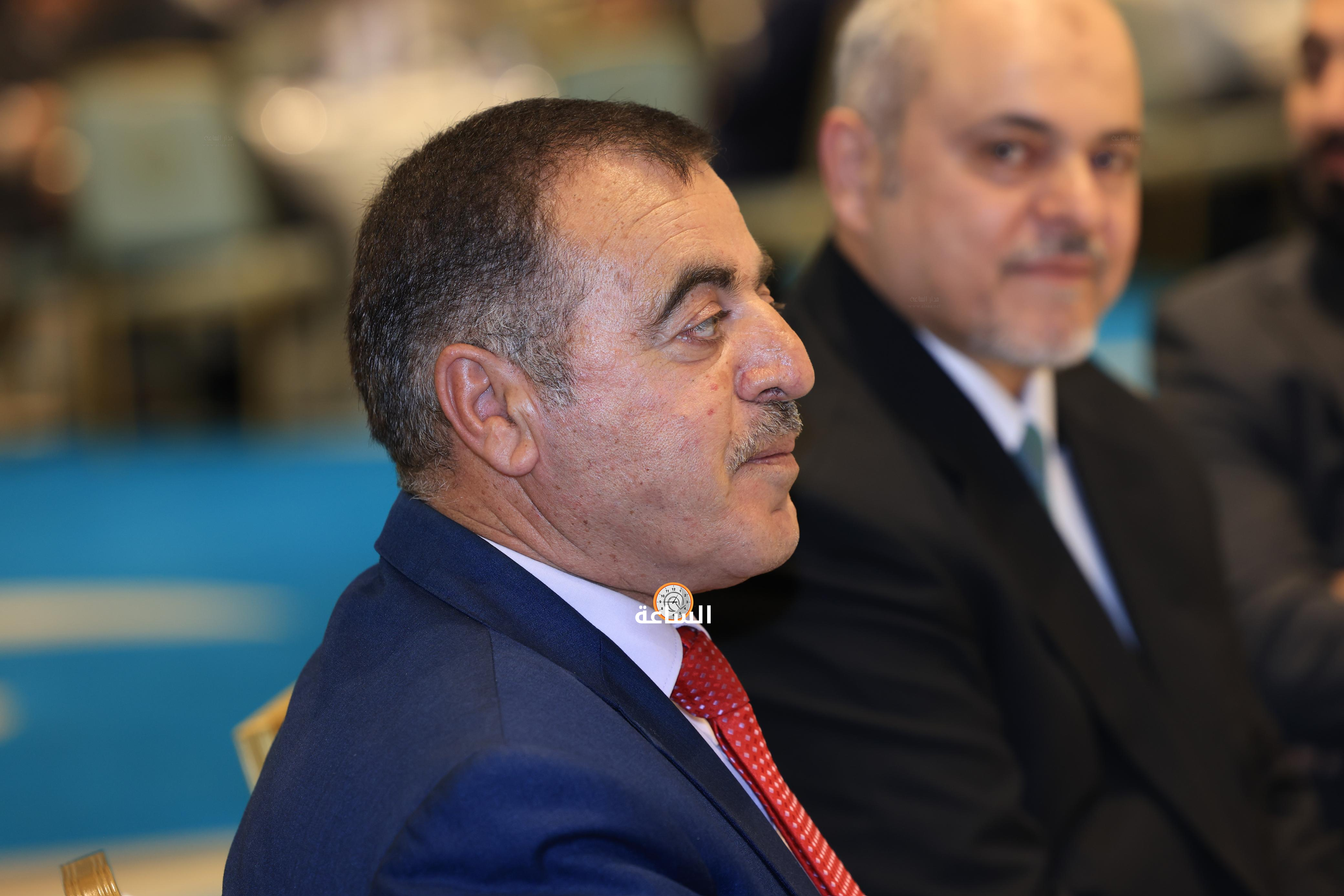 Madar Al-Saa Images 0.32356550105094994