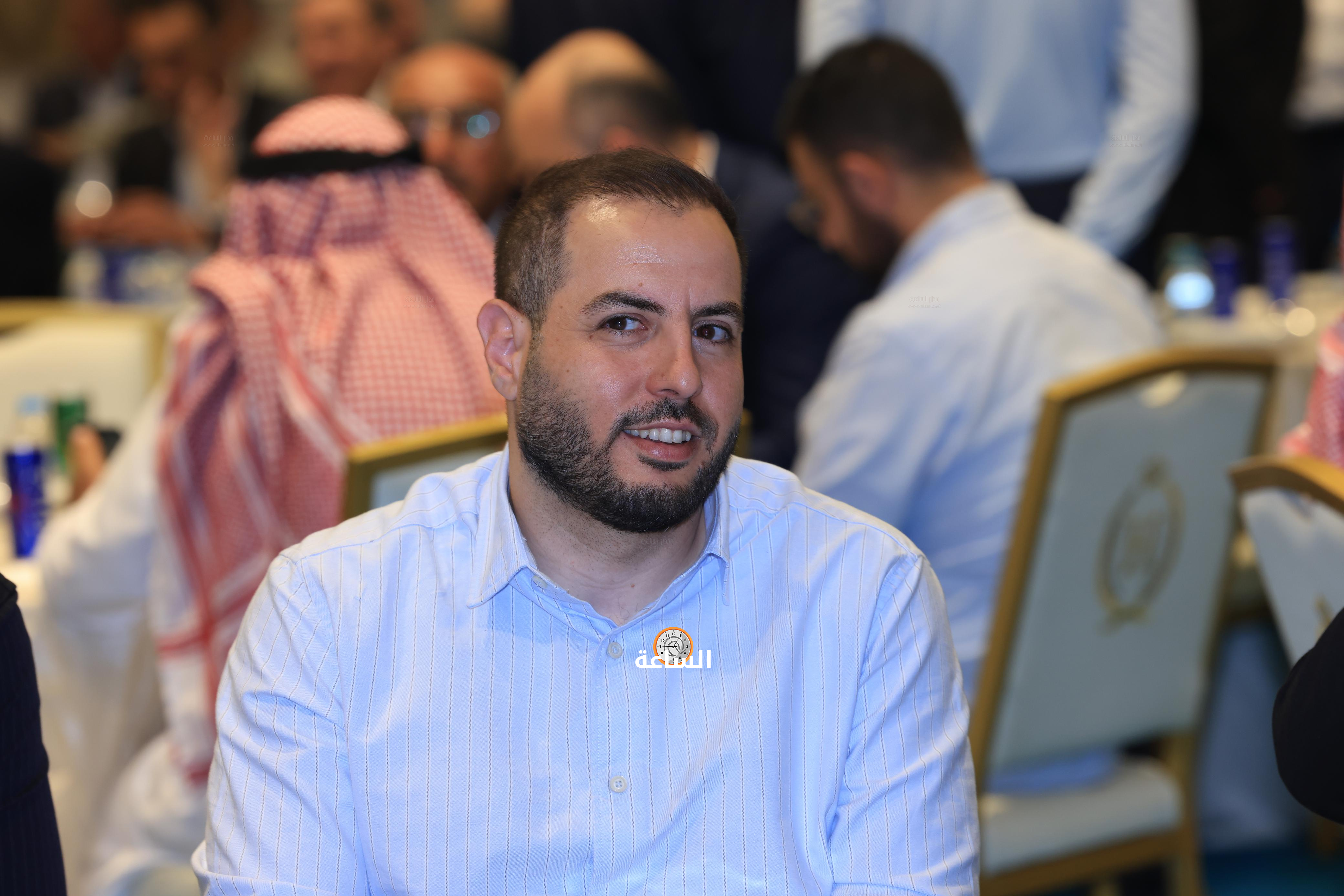 Madar Al-Saa Images 0.5601713694912202