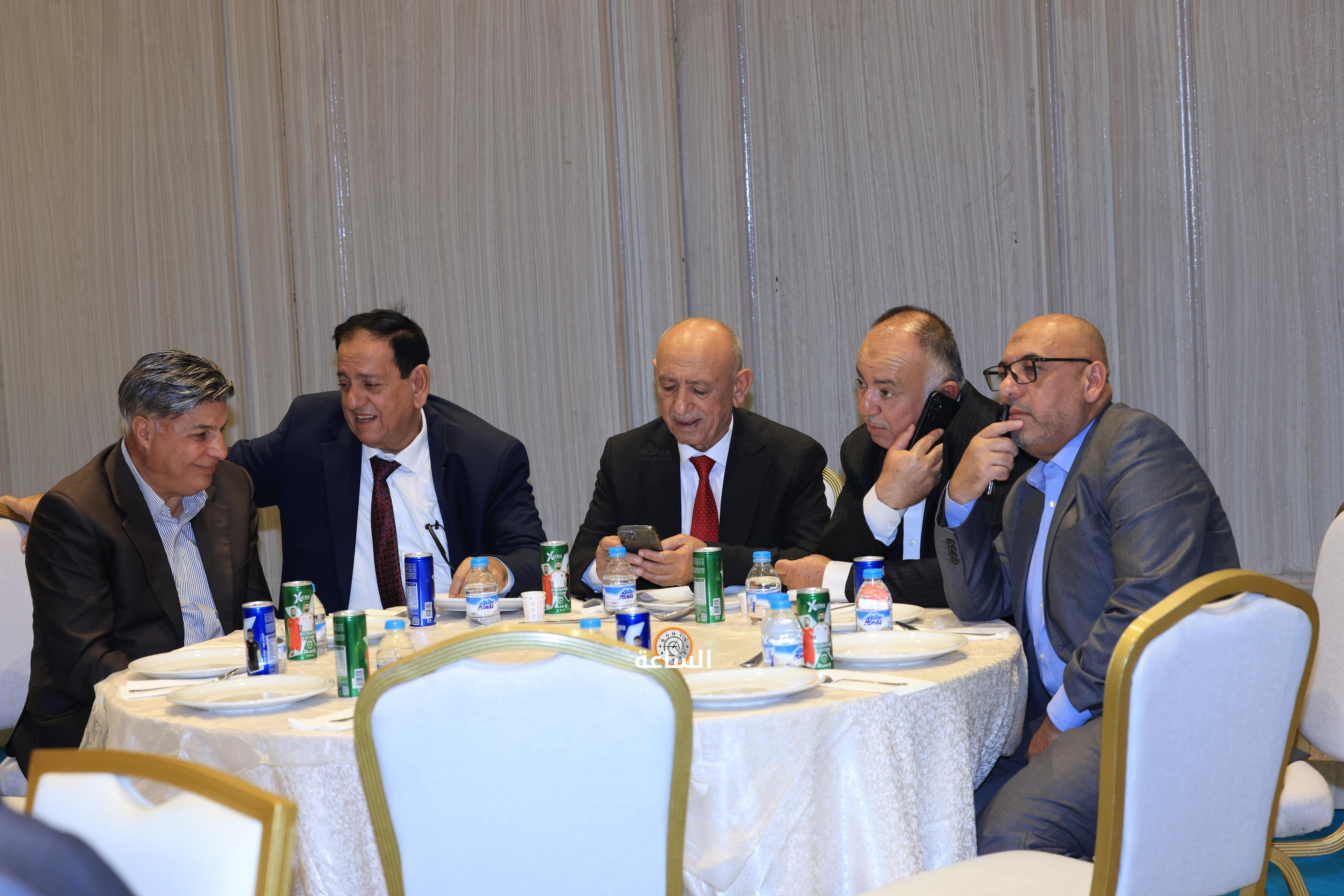 Madar Al-Saa Images 0.12414448449746684
