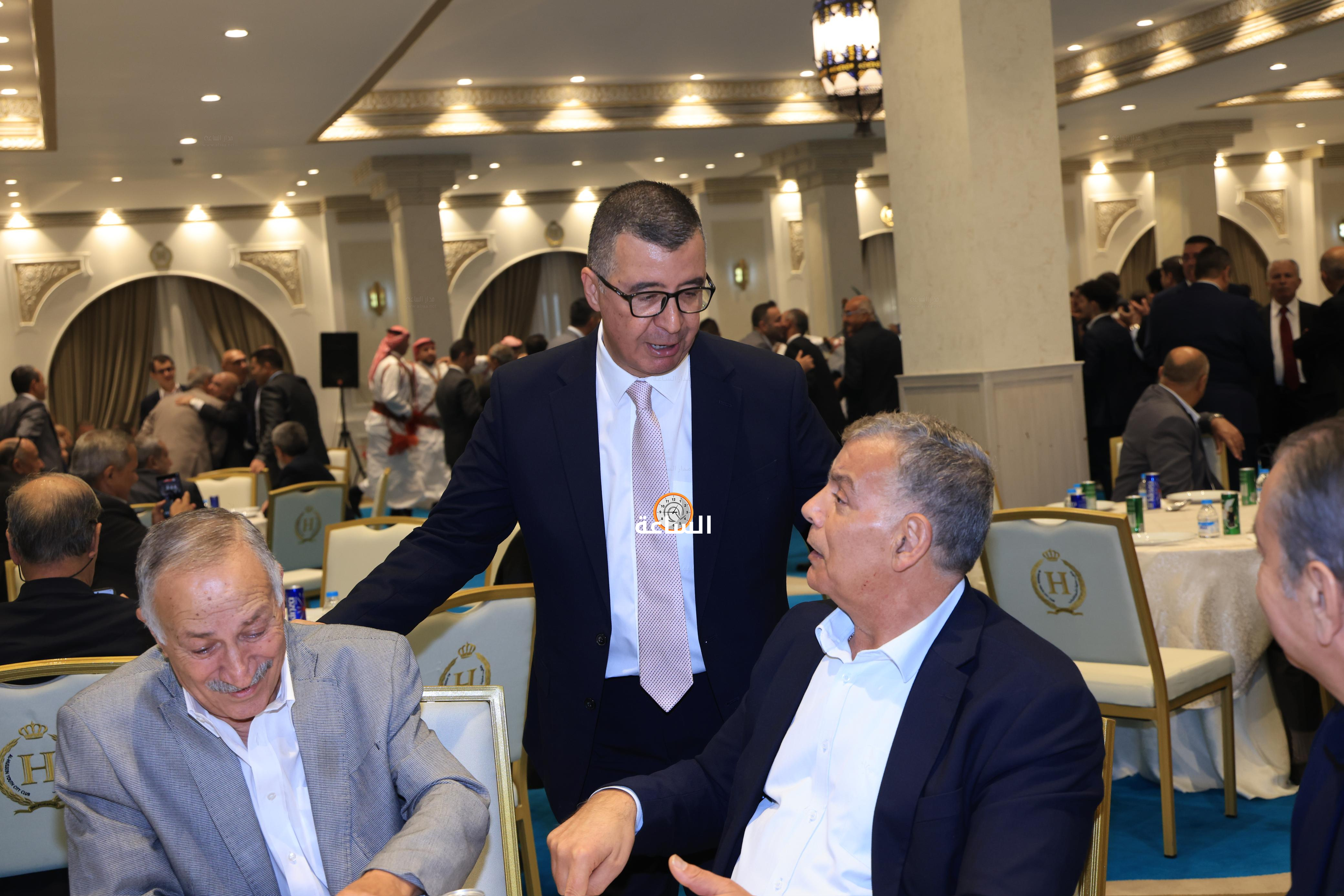 Madar Al-Saa Images 0.8226243677828521