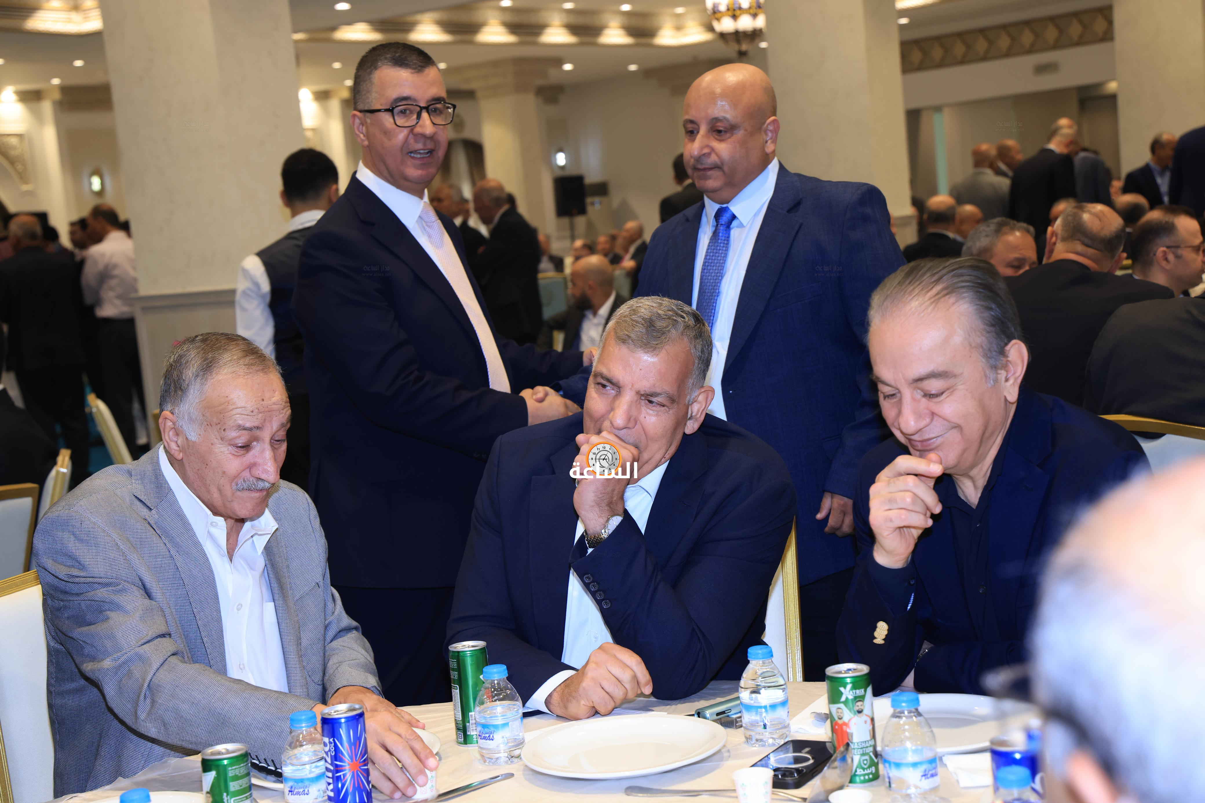 Madar Al-Saa Images 0.5261441861281371