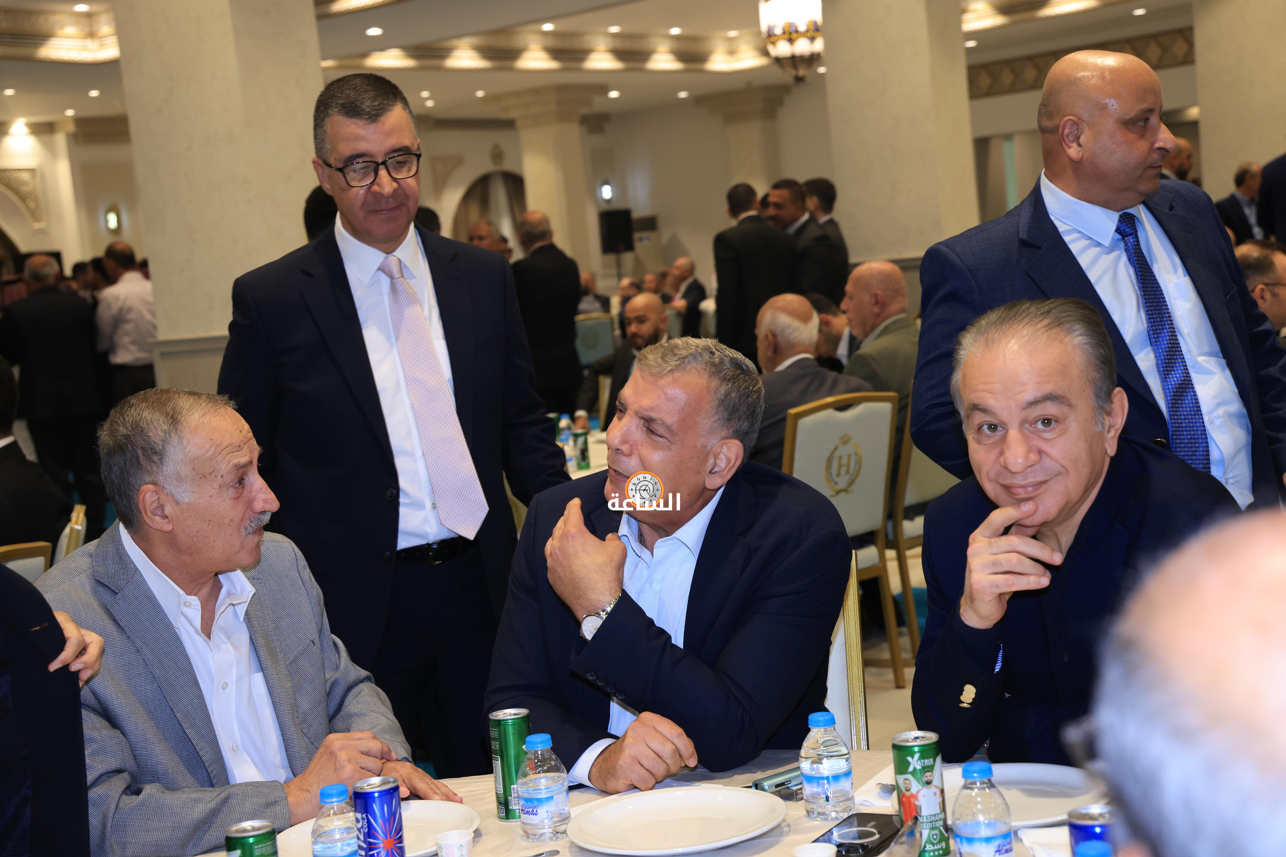 Madar Al-Saa Images 0.055516506619073036