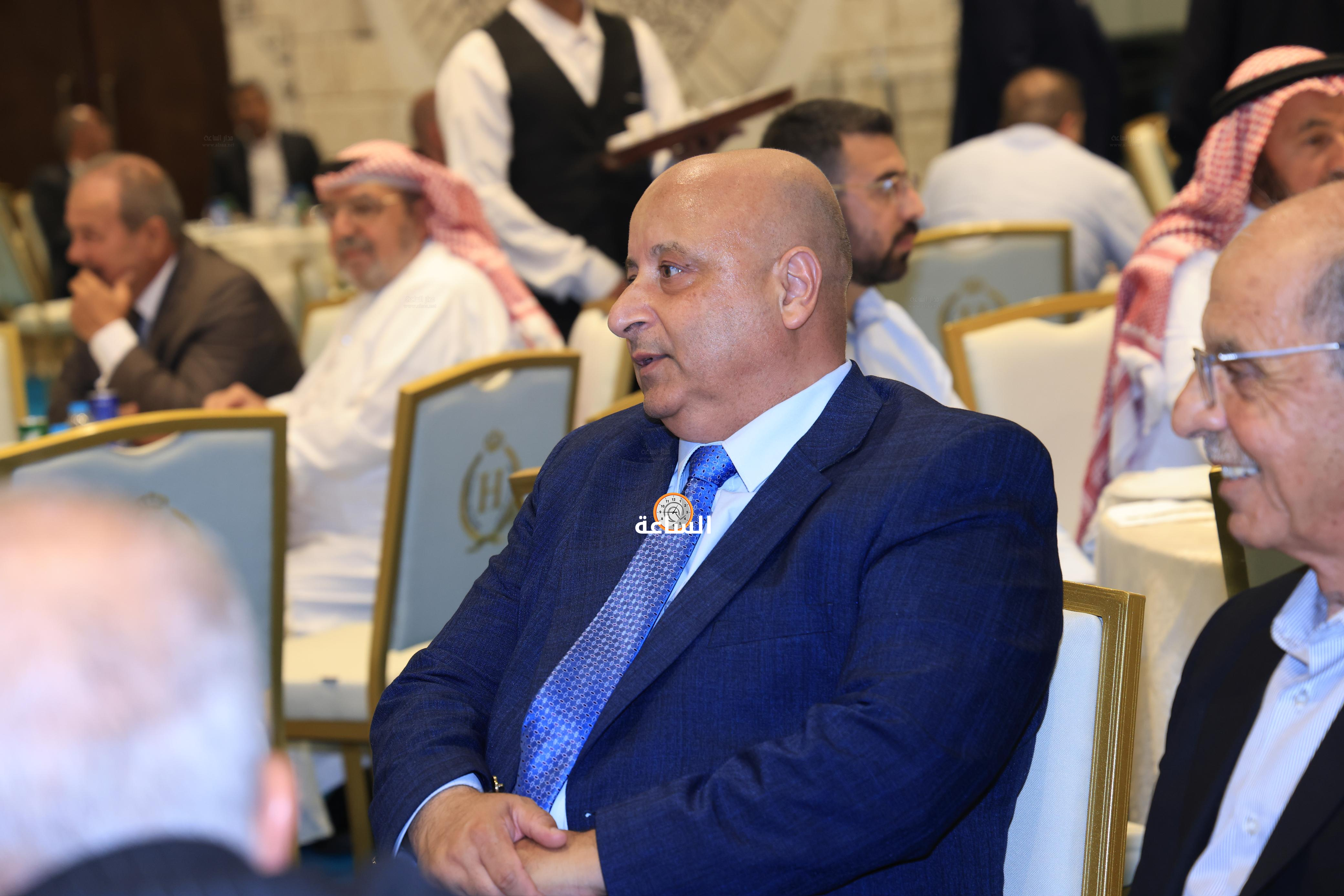 Madar Al-Saa Images 0.4056876905192429