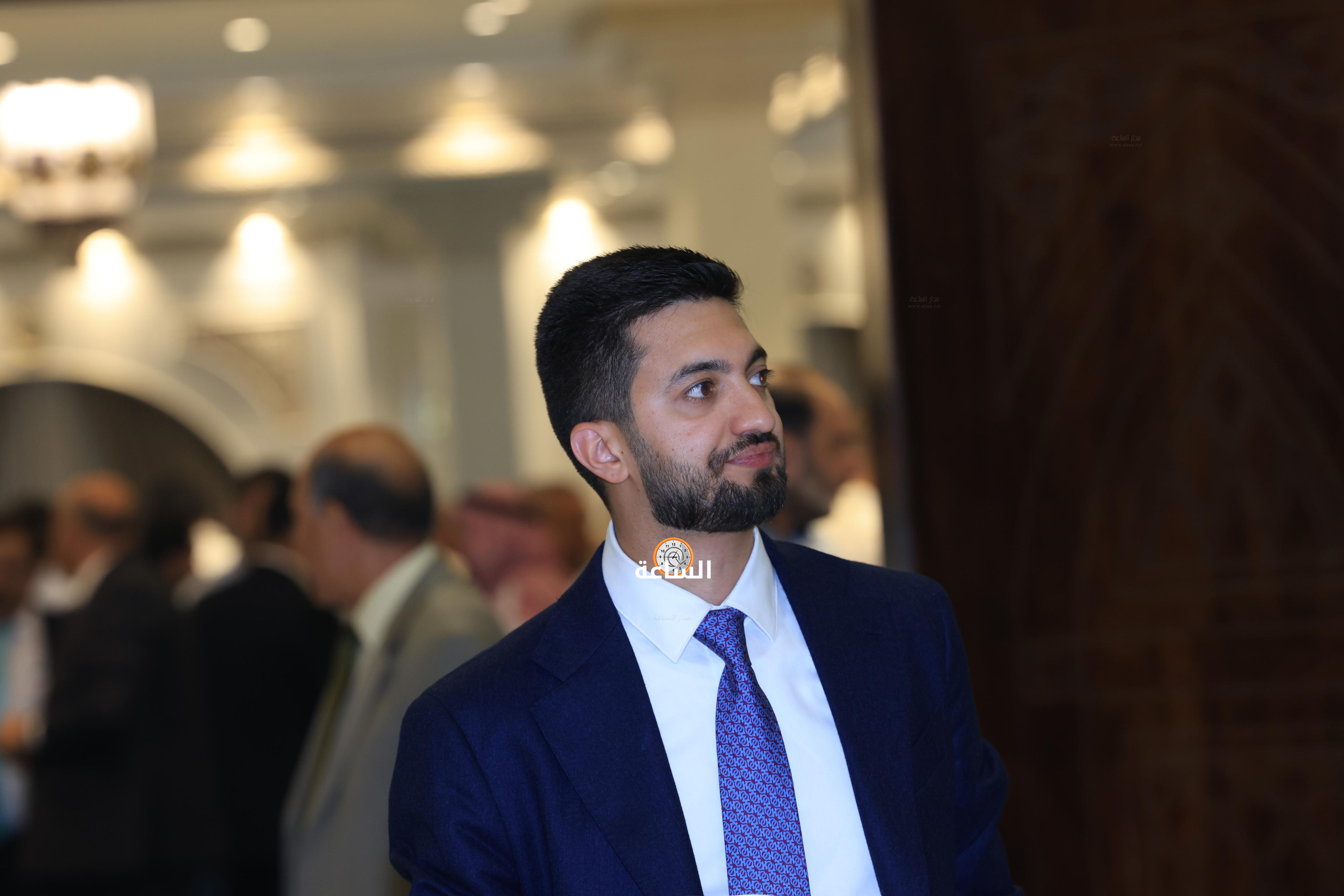 Madar Al-Saa Images 0.5164501651441786