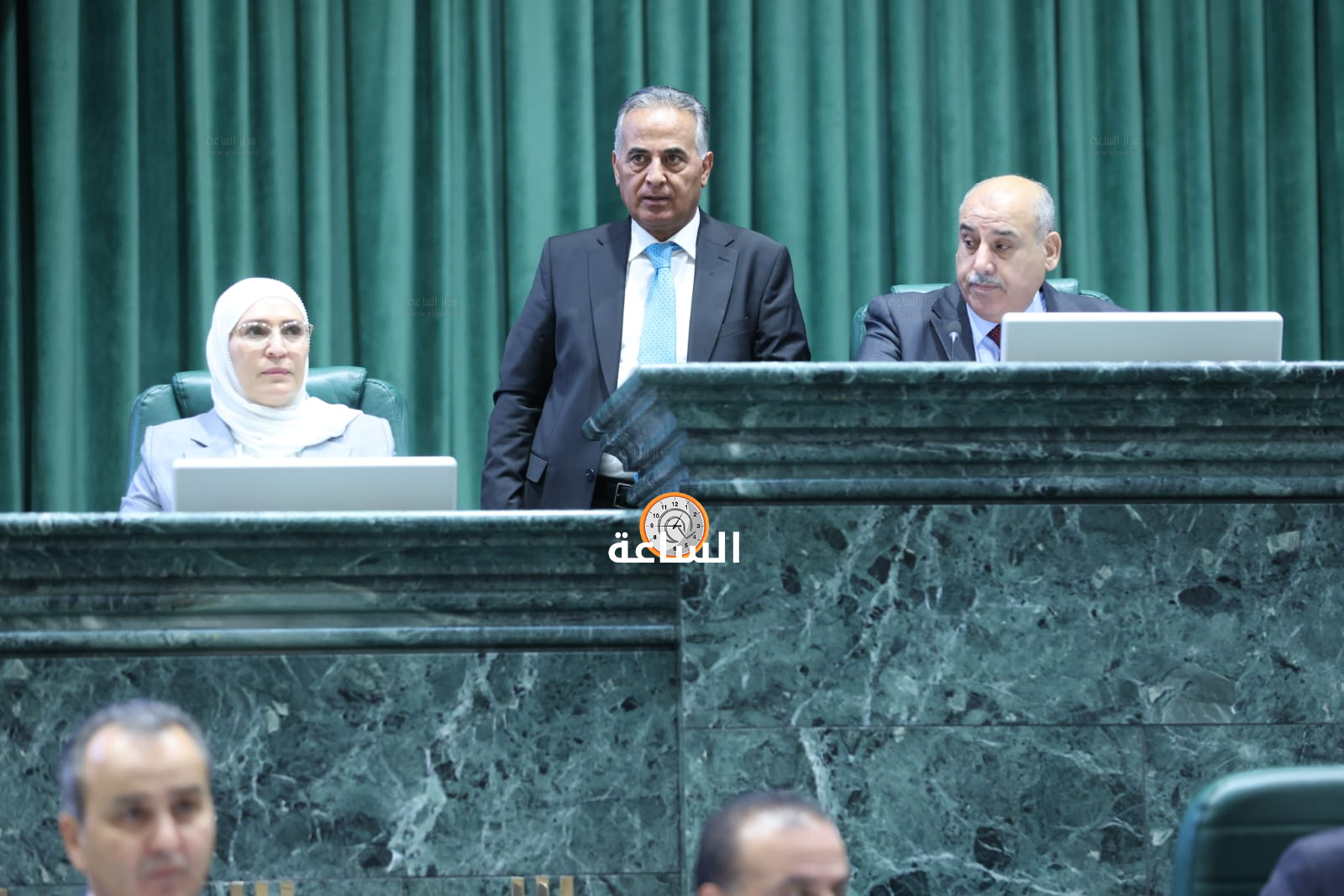 Madar Al-Saa Images 0.5224620019536874