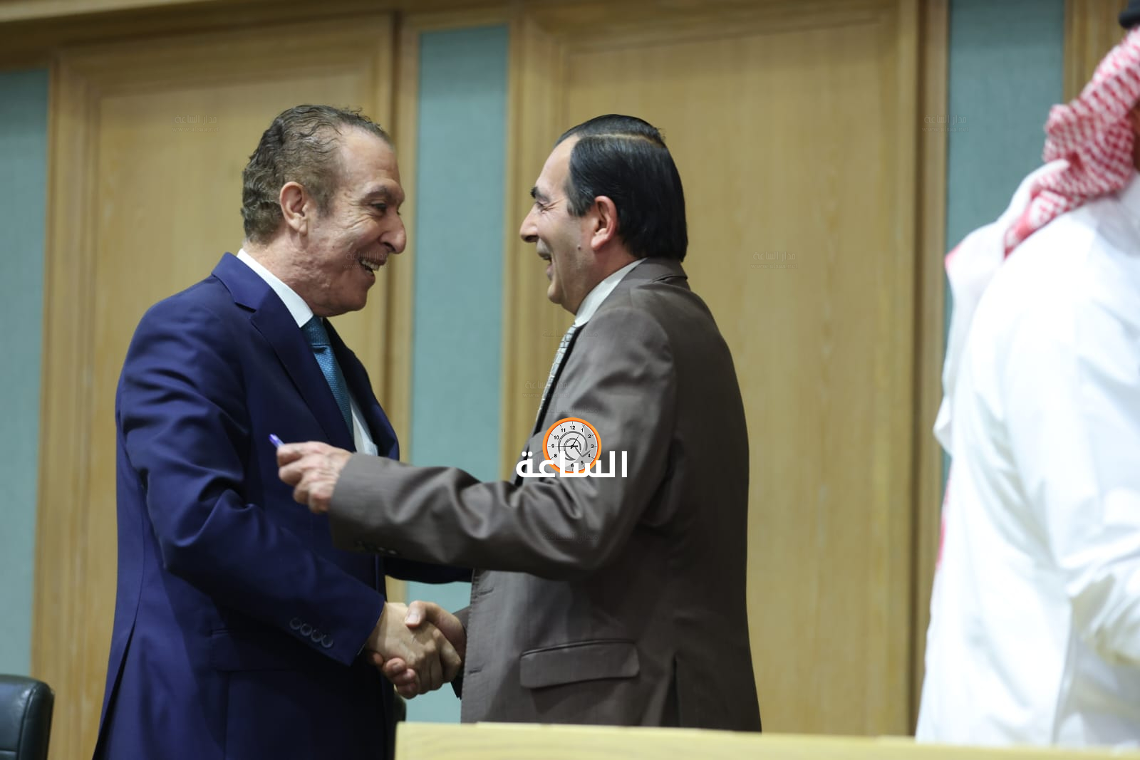 Madar Al-Saa Images 0.04926671774537894