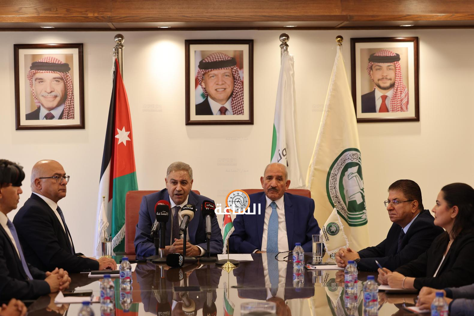 Madar Al-Saa Images 0.5727792153097221