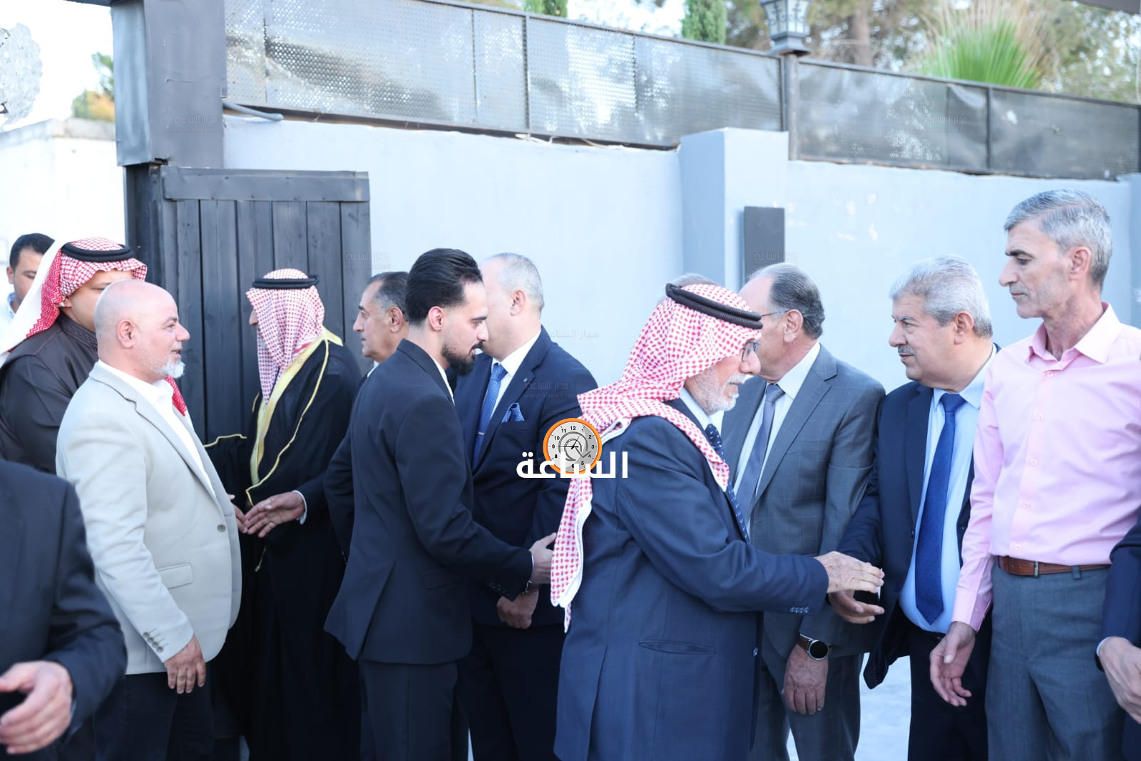 Madar Al-Saa Images 0.332293778737375