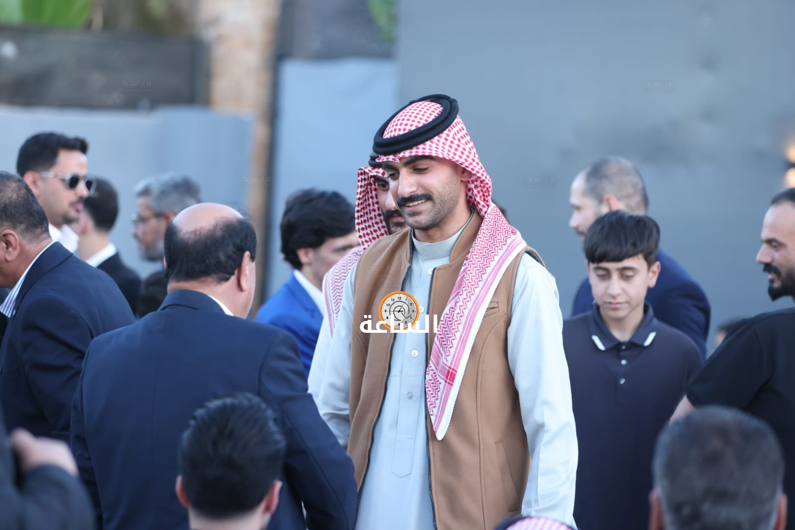 Madar Al-Saa Images 0.41372899299943044