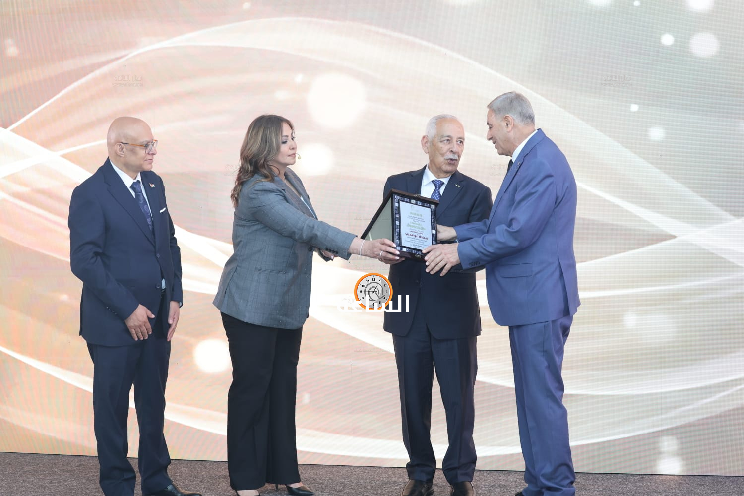 Madar Al-Saa Images 0.08660647833483026
