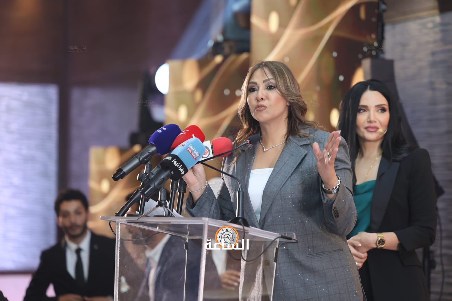 Madar Al-Saa Images 0.36024357731622625