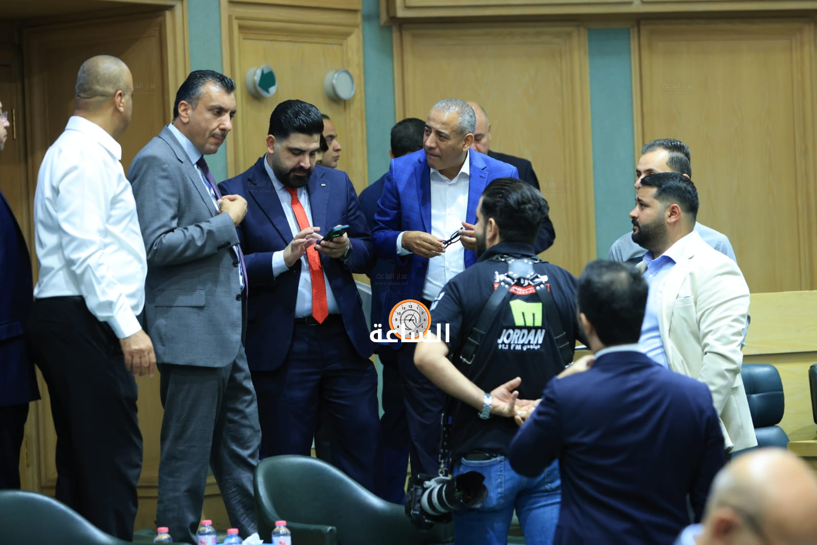 Madar Al-Saa Images 0.04783515183715037