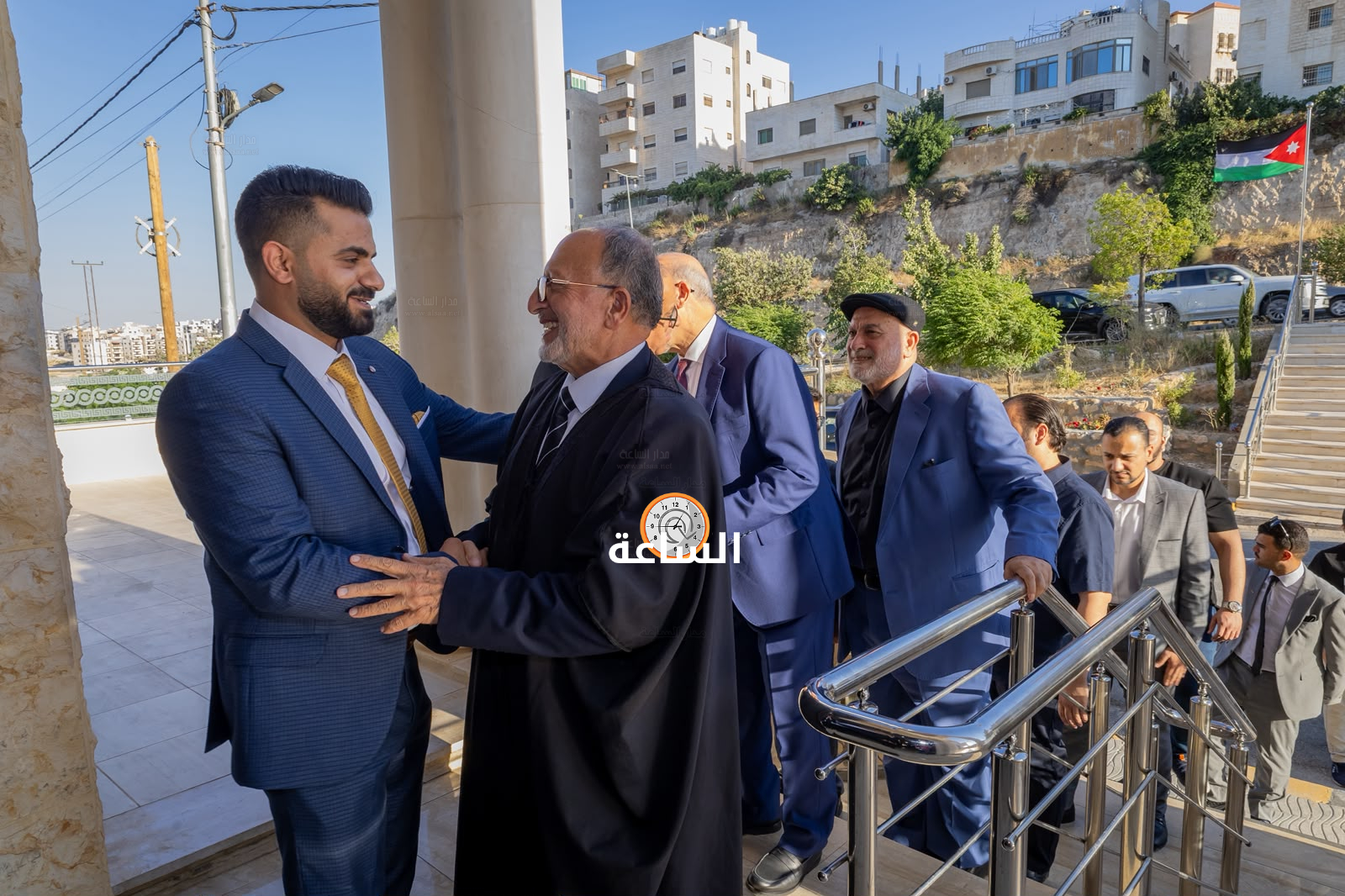 Madar Al-Saa Images 0.3485424516890425