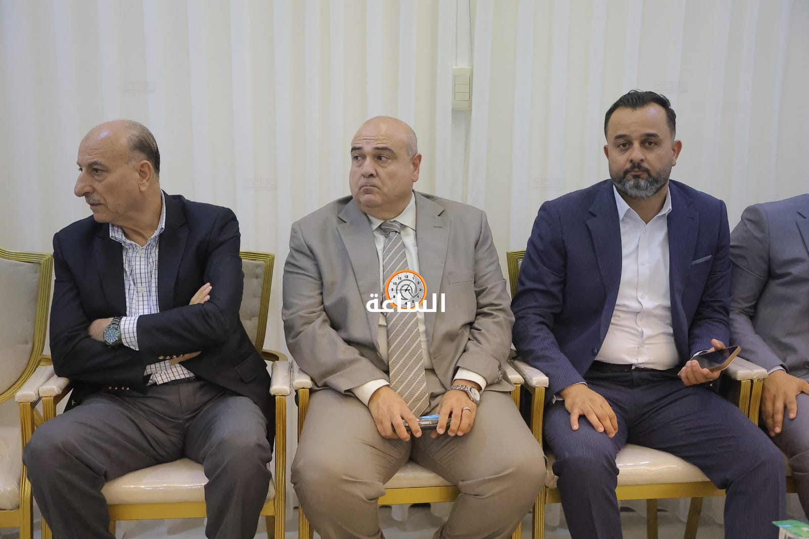 Madar Al-Saa Images 0.7577244232238954