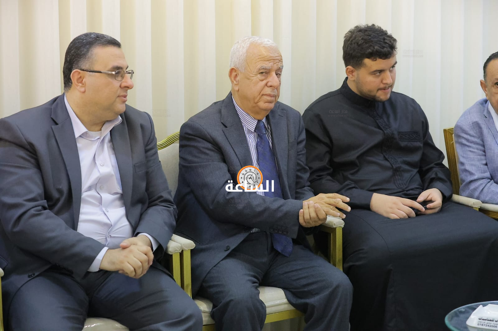 Madar Al-Saa Images 0.7403402270725061