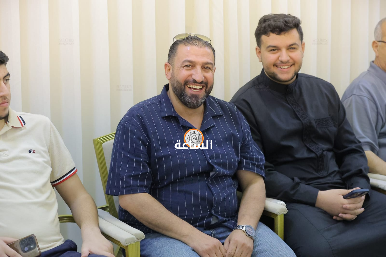 Madar Al-Saa Images 0.44482427192575336