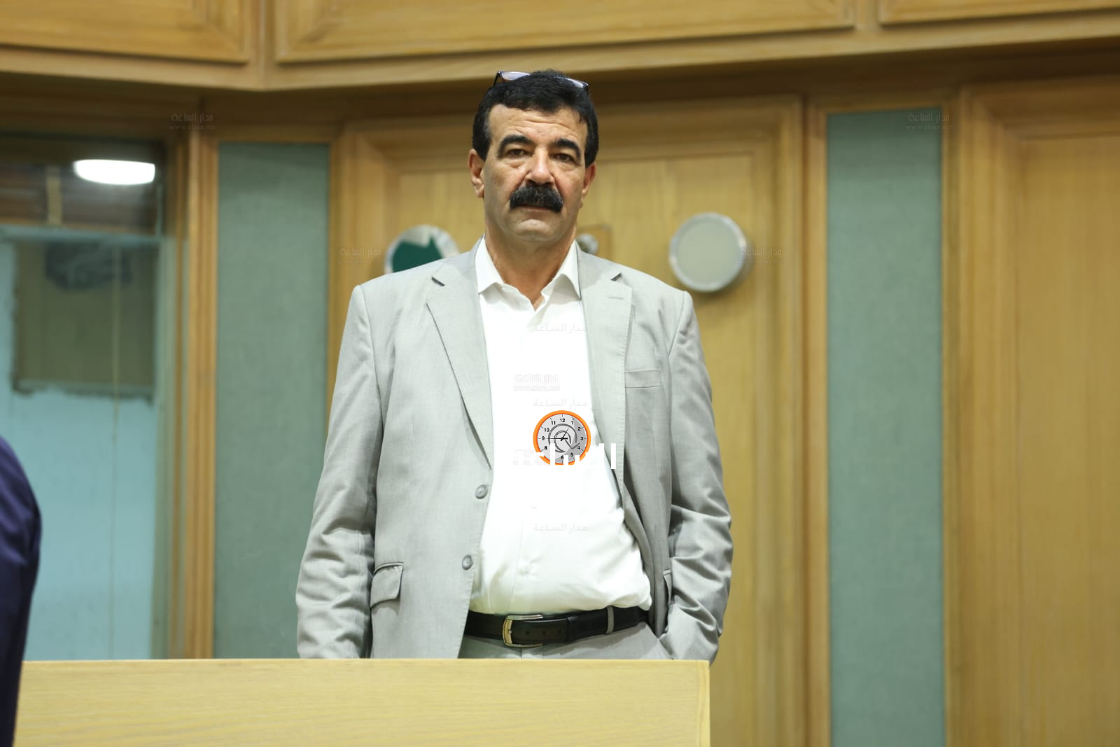 Madar Al-Saa Images 0.4988236300498554