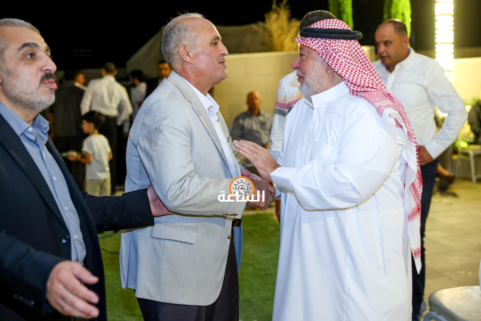 Madar Al-Saa Images 0.358047760009074