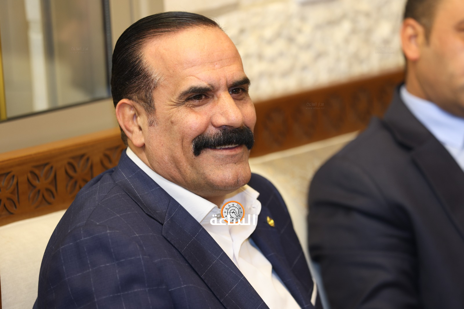 Madar Al-Saa Images 0.4372059328114053
