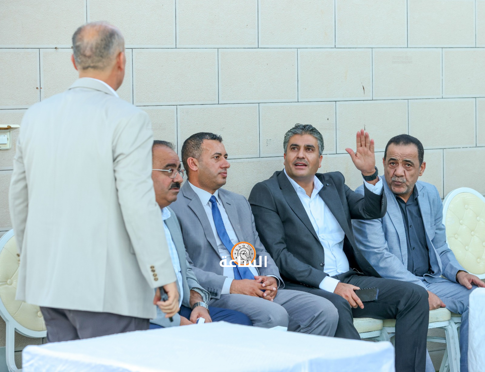 Madar Al-Saa Images 0.7665451061208746