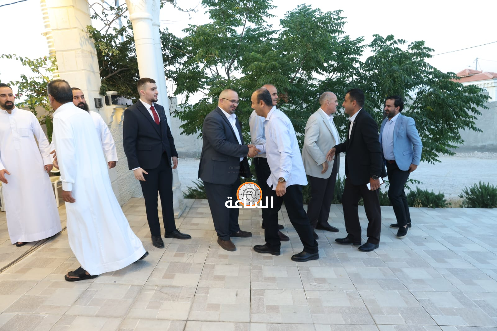Madar Al-Saa Images 0.09975802033300141