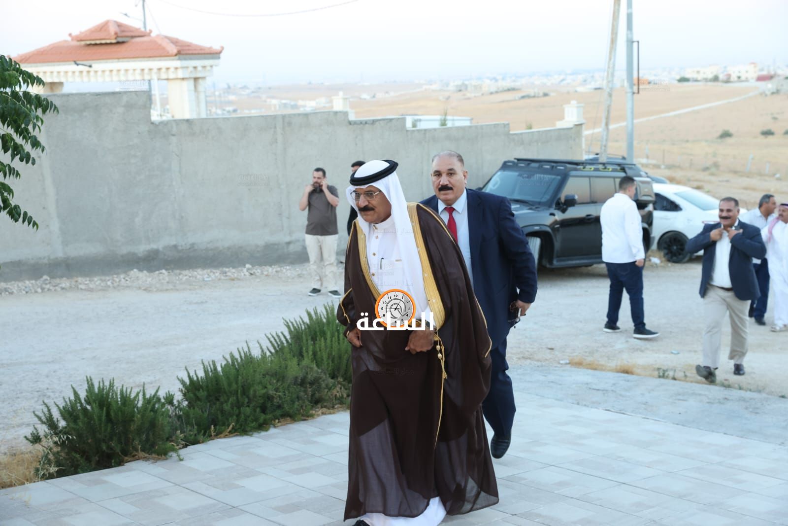 Madar Al-Saa Images 0.7442108399125318