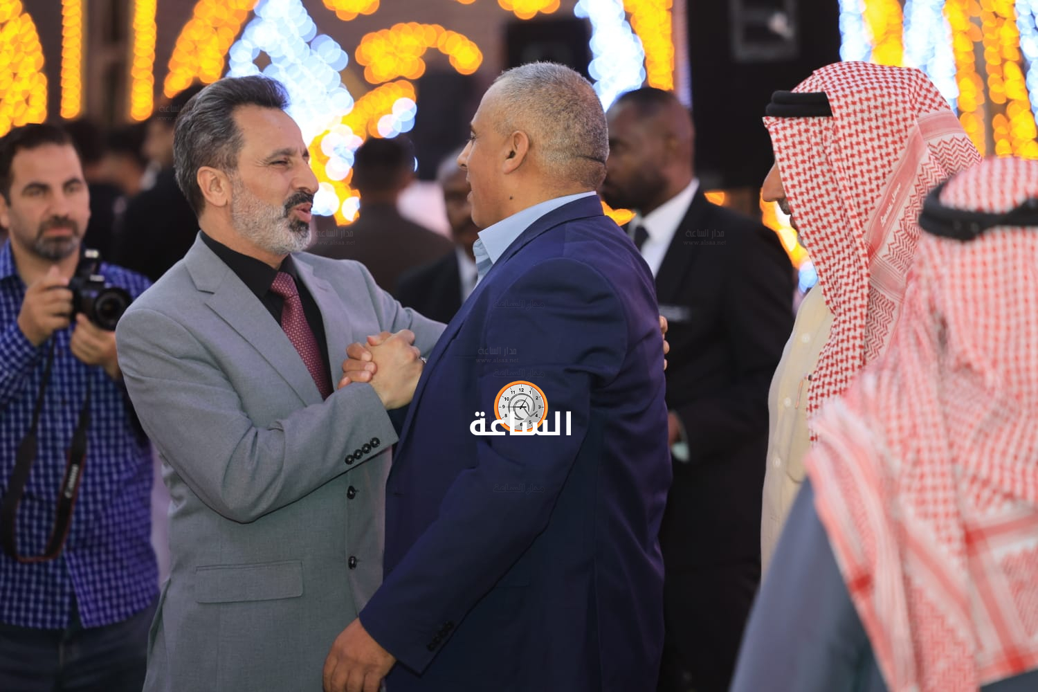 Madar Al-Saa Images 0.026017258049387926